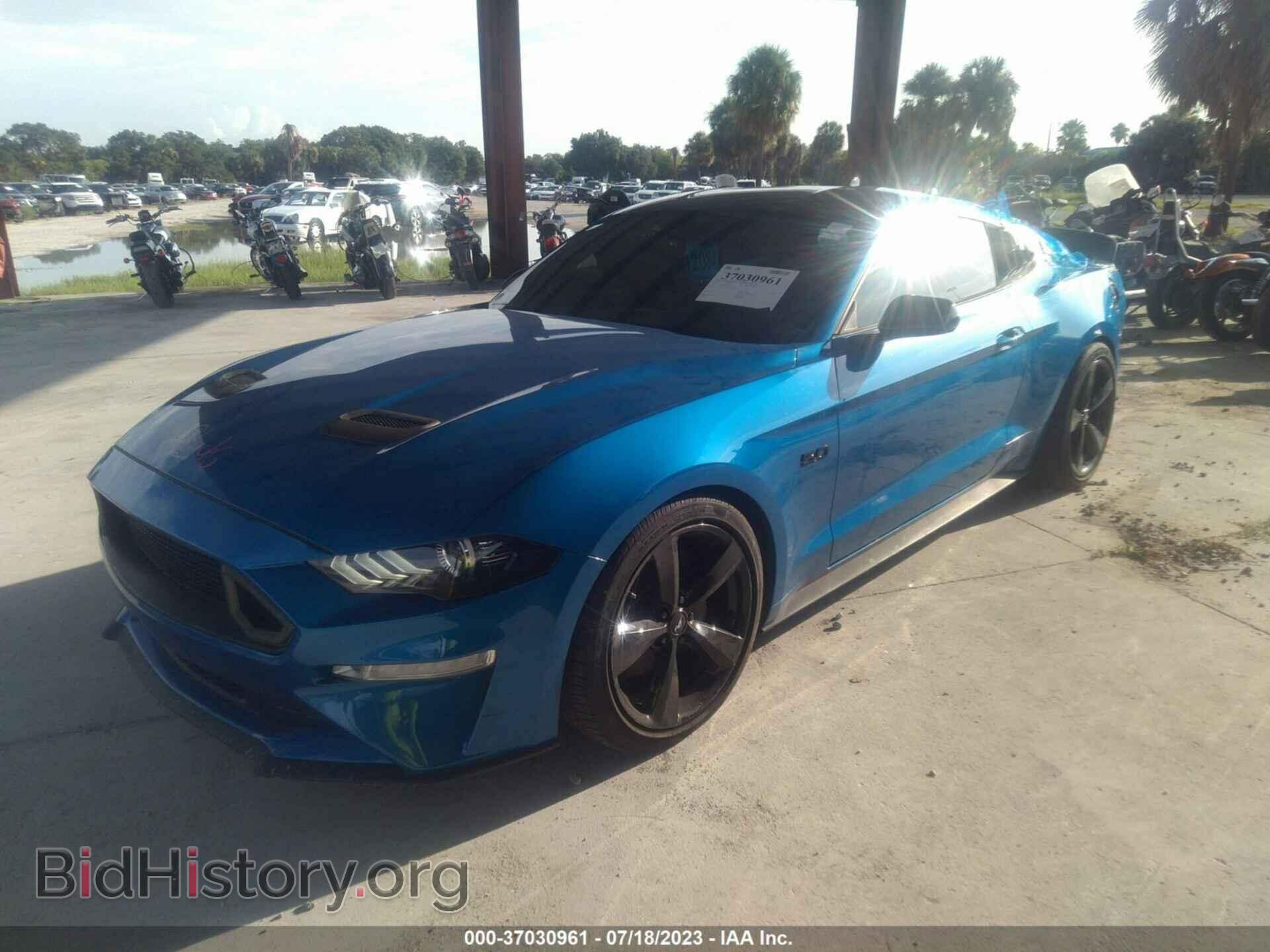 2021 FORD MUSTANG - VIN: 1FA6P8CF7M5118470 - Фото 2