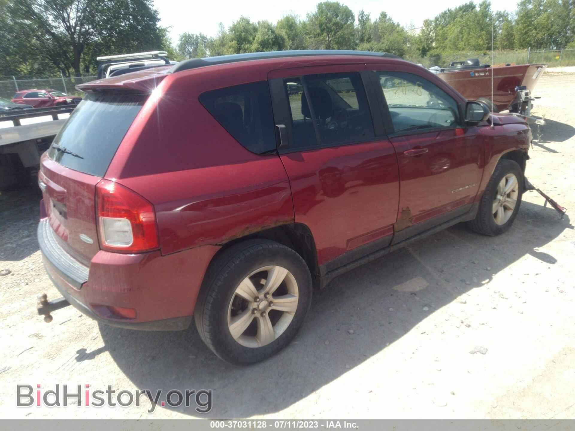 2012 JEEP COMPASS - VIN: 1C4NJDEB2CD572639 - Фото 4