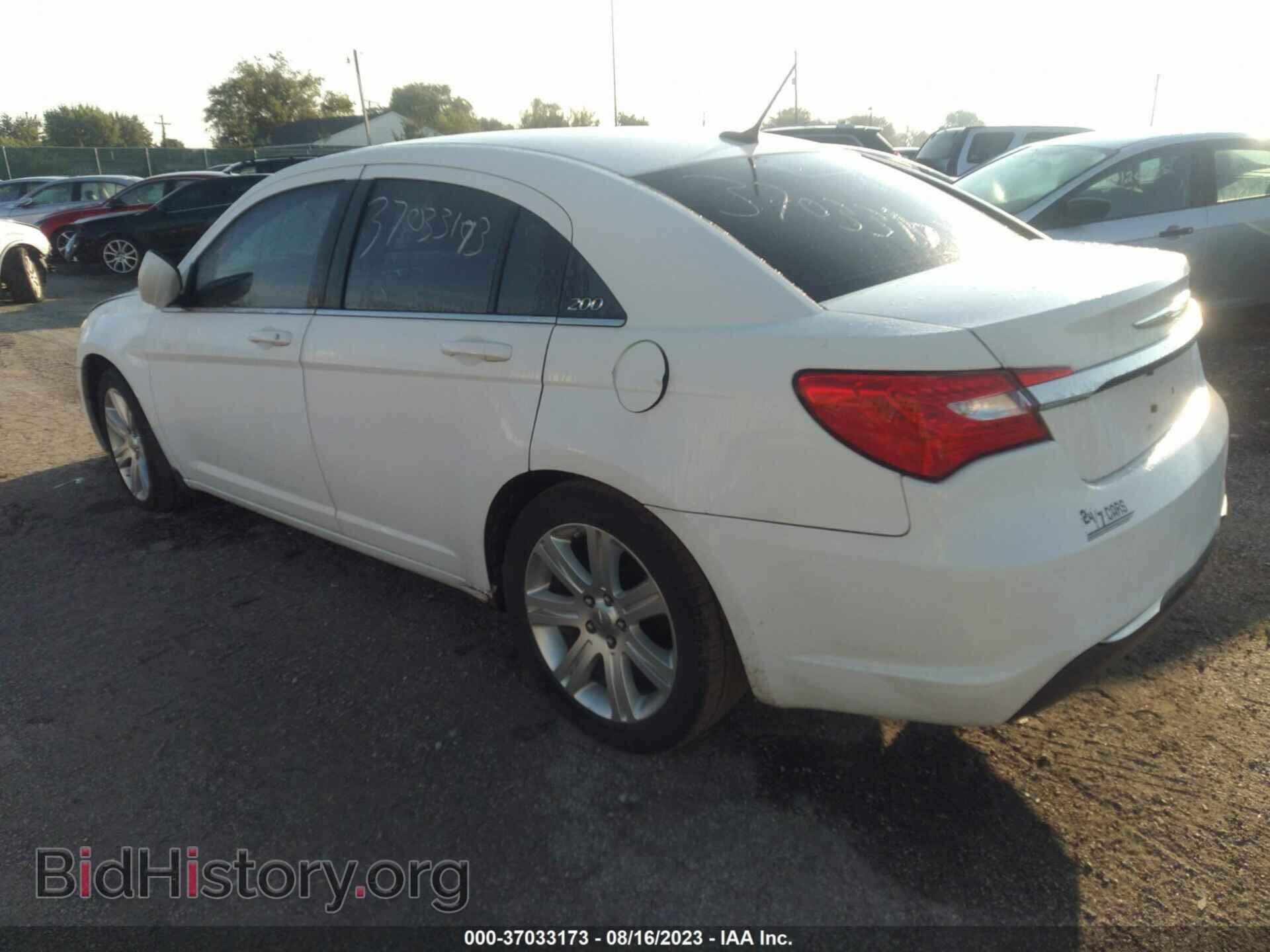 2013 CHRYSLER 200 - VIN: 1C3CCBBB0DN692045 - Фото 3