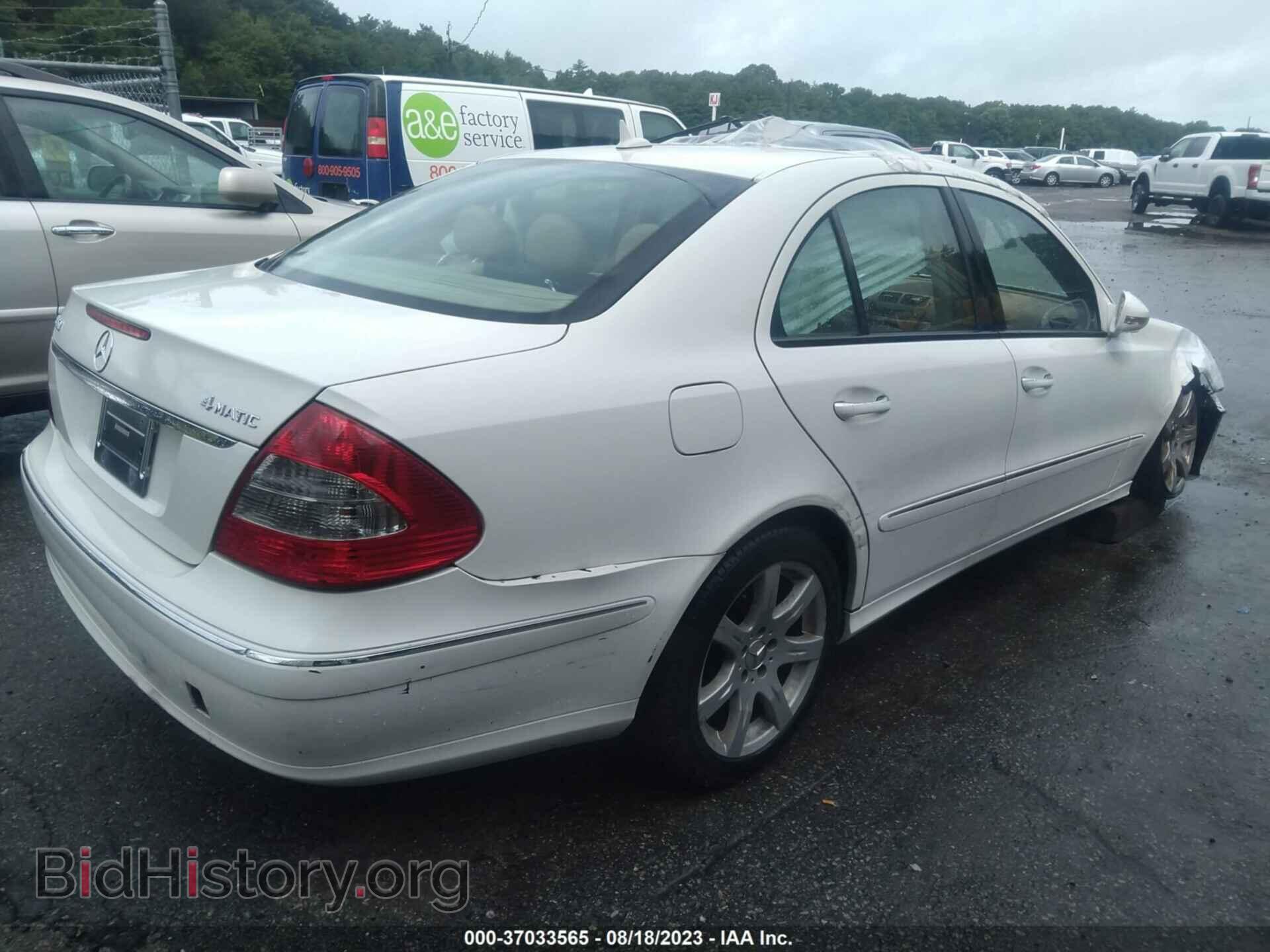 2007 MERCEDES-BENZ E-CLASS - VIN: WDBUF87X17B177882 - Фото 4