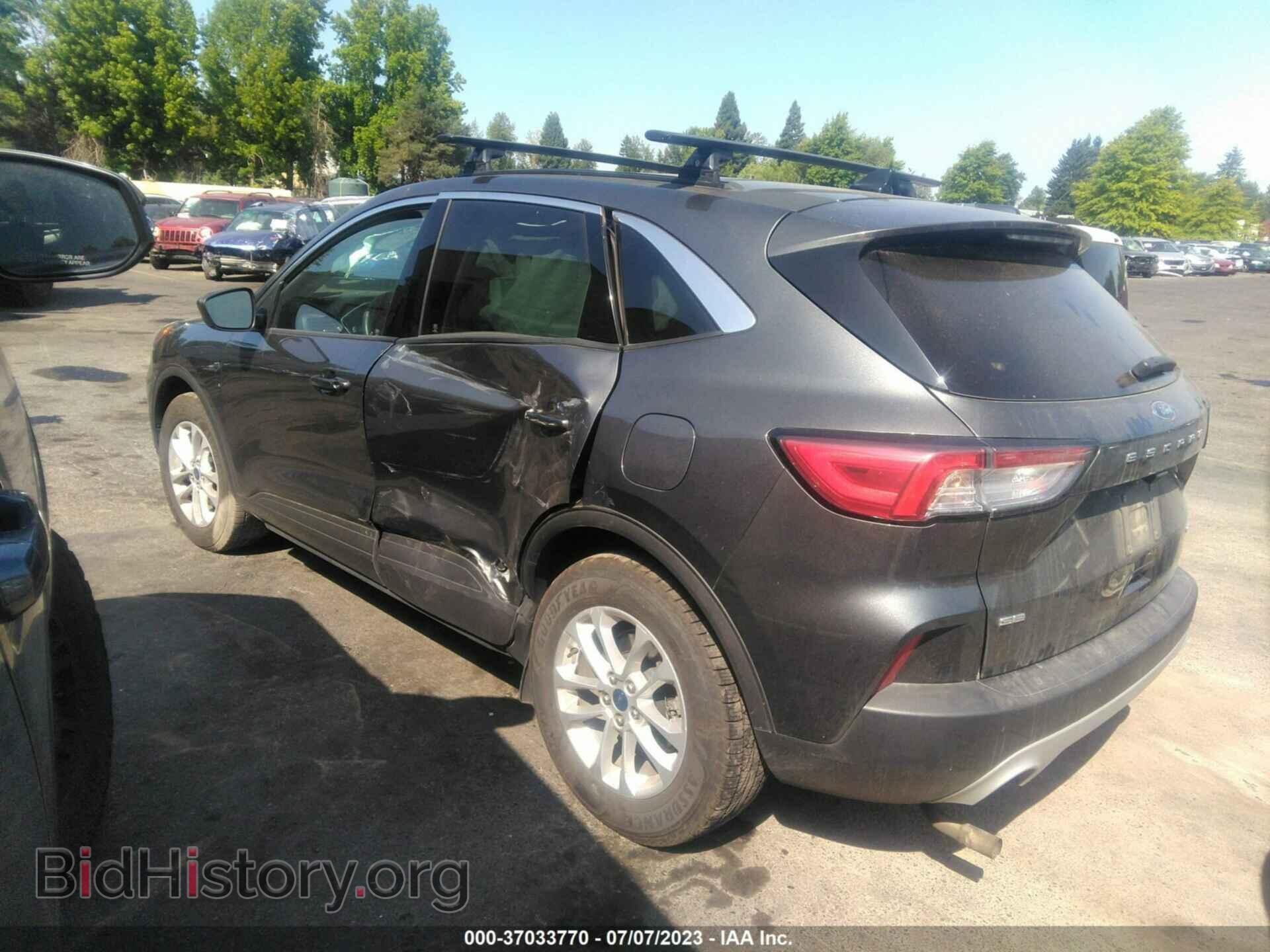 2020 FORD ESCAPE - VIN: 1FMCU0G61LUA85533 - Фото 3