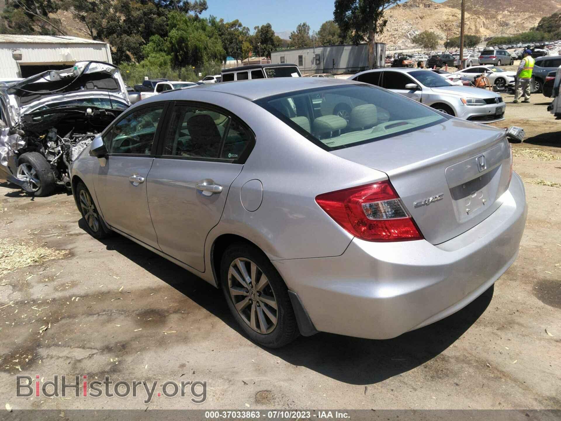 2012 HONDA CIVIC SDN - VIN: 19XFB2F92CE364678 - Фото 3