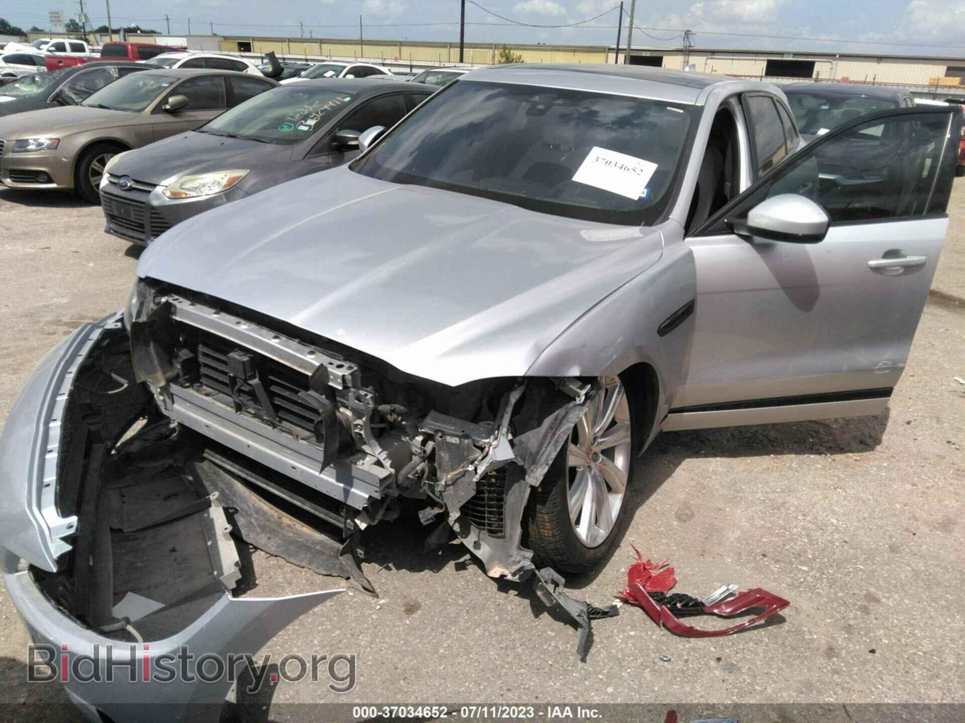 2019 JAGUAR F-PACE - VIN: SADCM2FV1KA394366 - Фото 2