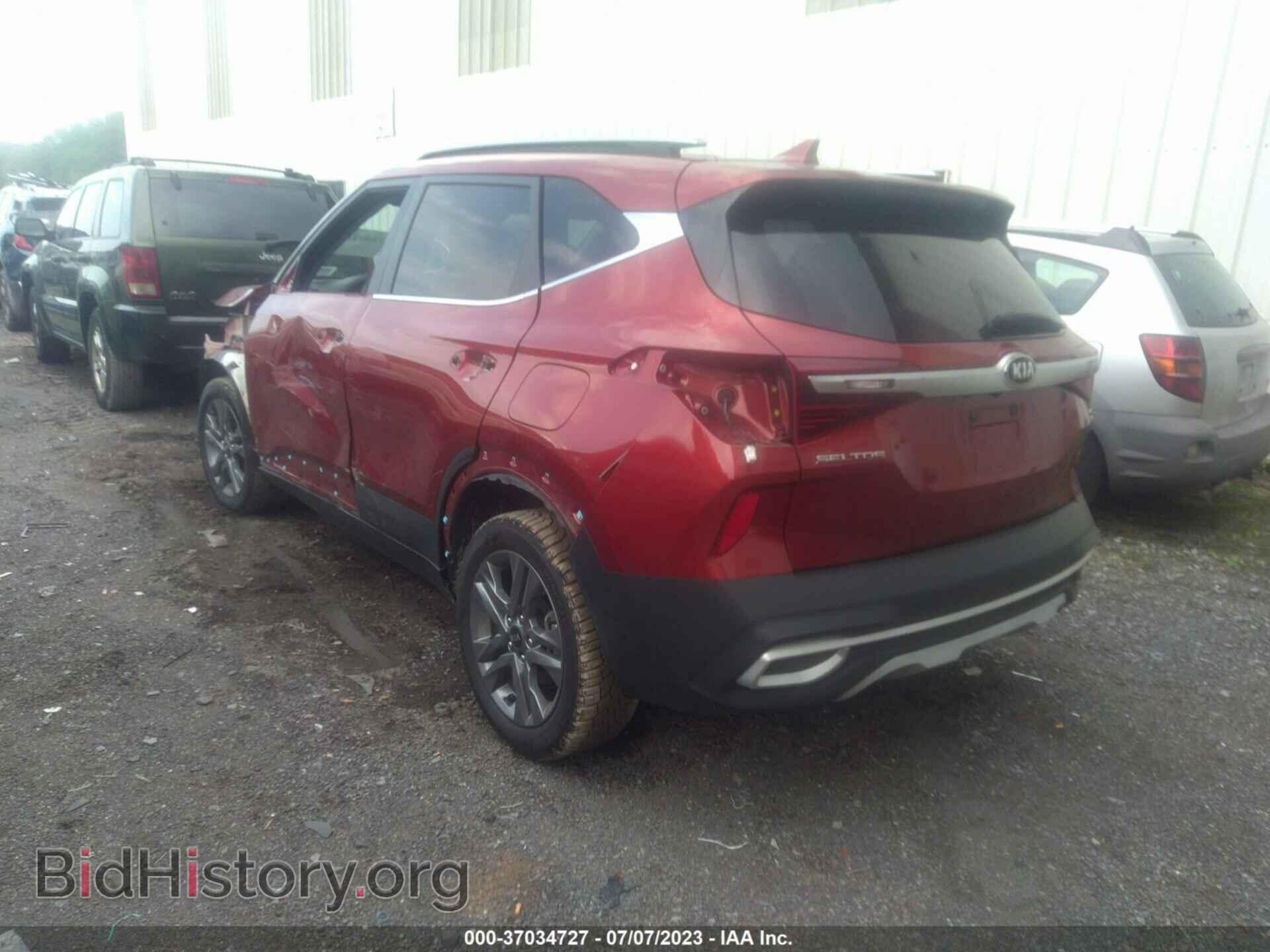 2021 KIA SELTOS - VIN: KNDEUCAA2M7150272 - Фото 3