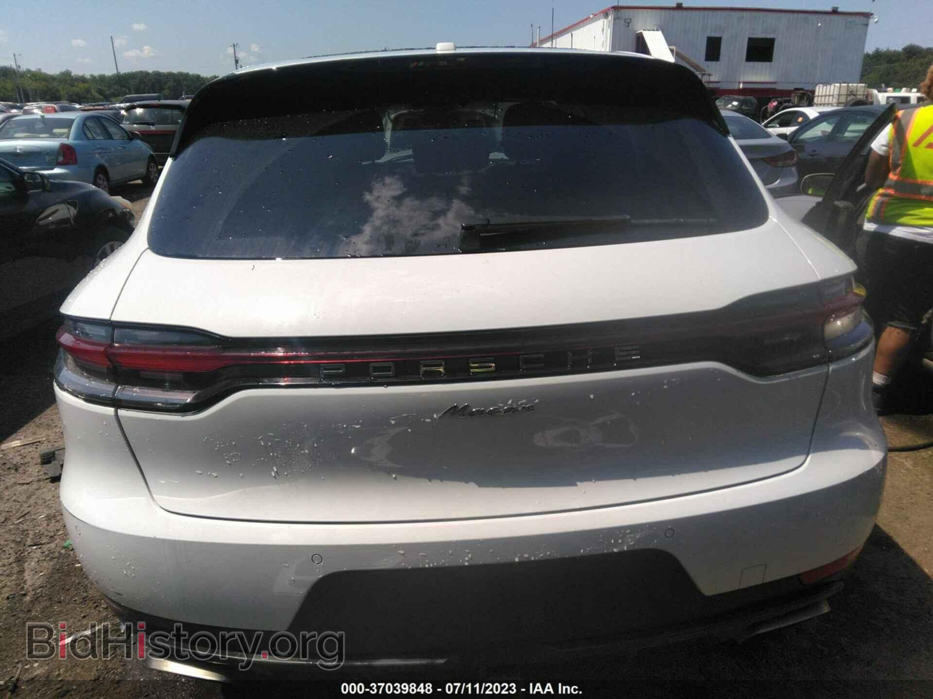 2020 PORSCHE MACAN - VIN: WP1AA2A5XLLB05833 - Photo 17