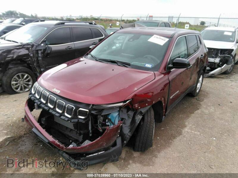 2022 Jeep COMPASS (VIN 3C4NJCAB0NT213948) — photo 2 of 16