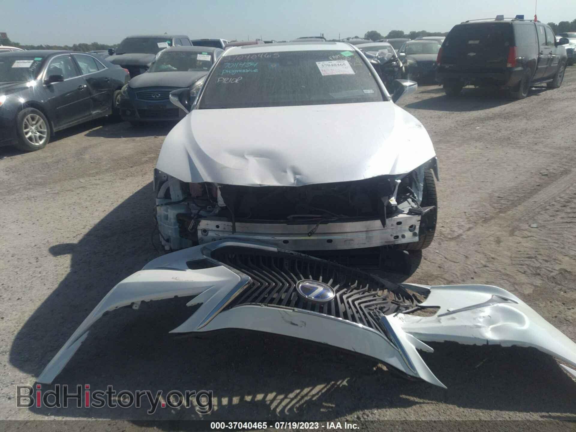 2019 LEXUS ES - VIN: JTHB21B10K2027266 - Фото 13