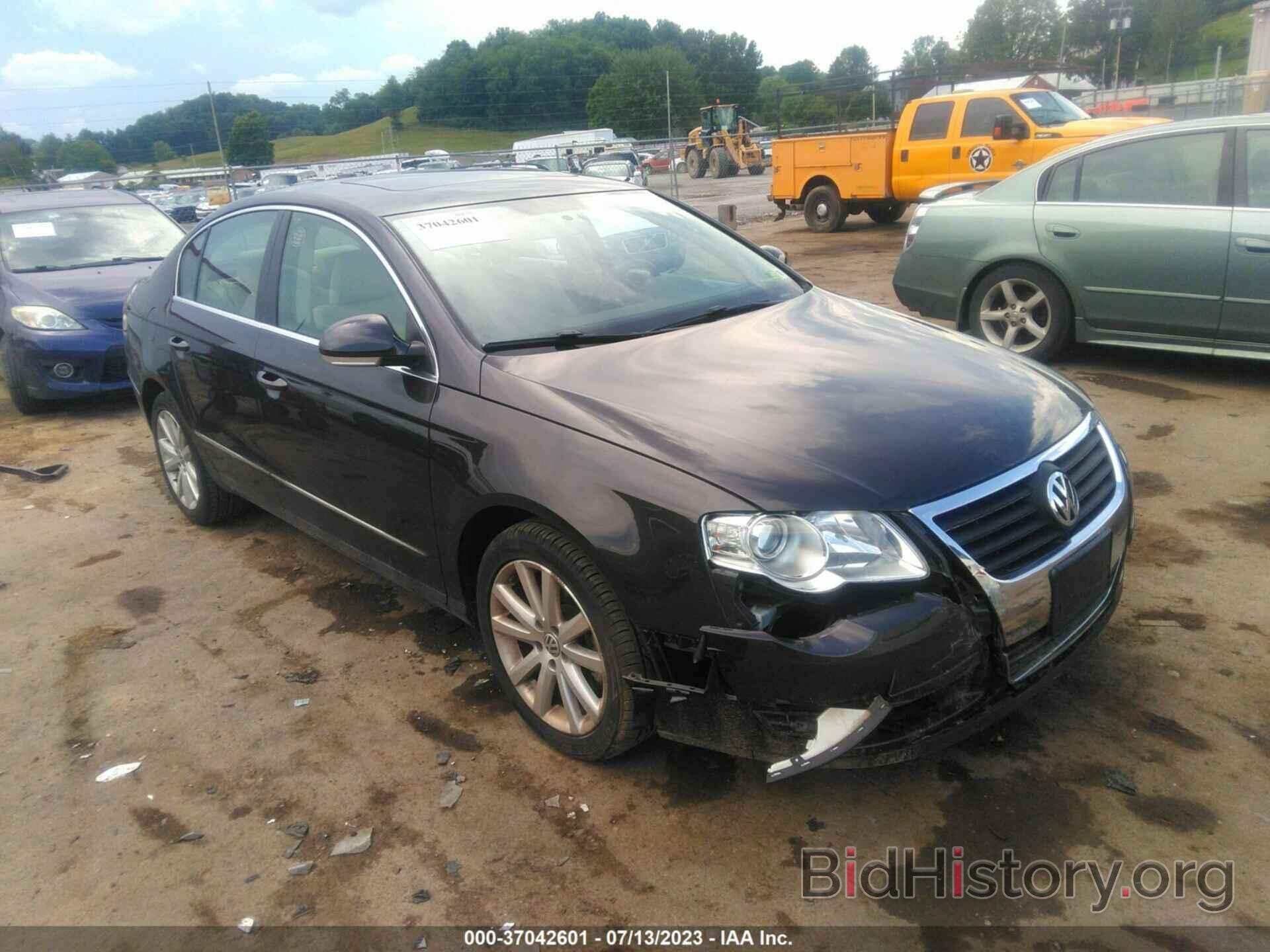 Photo WVWJM7AN6AE121082 - VOLKSWAGEN PASSAT SEDAN 2010