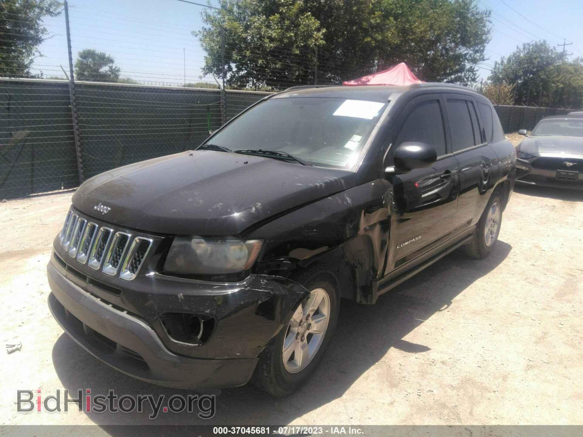 2014 JEEP COMPASS - VIN: 1C4NJCBA7ED772201 - Photo 2