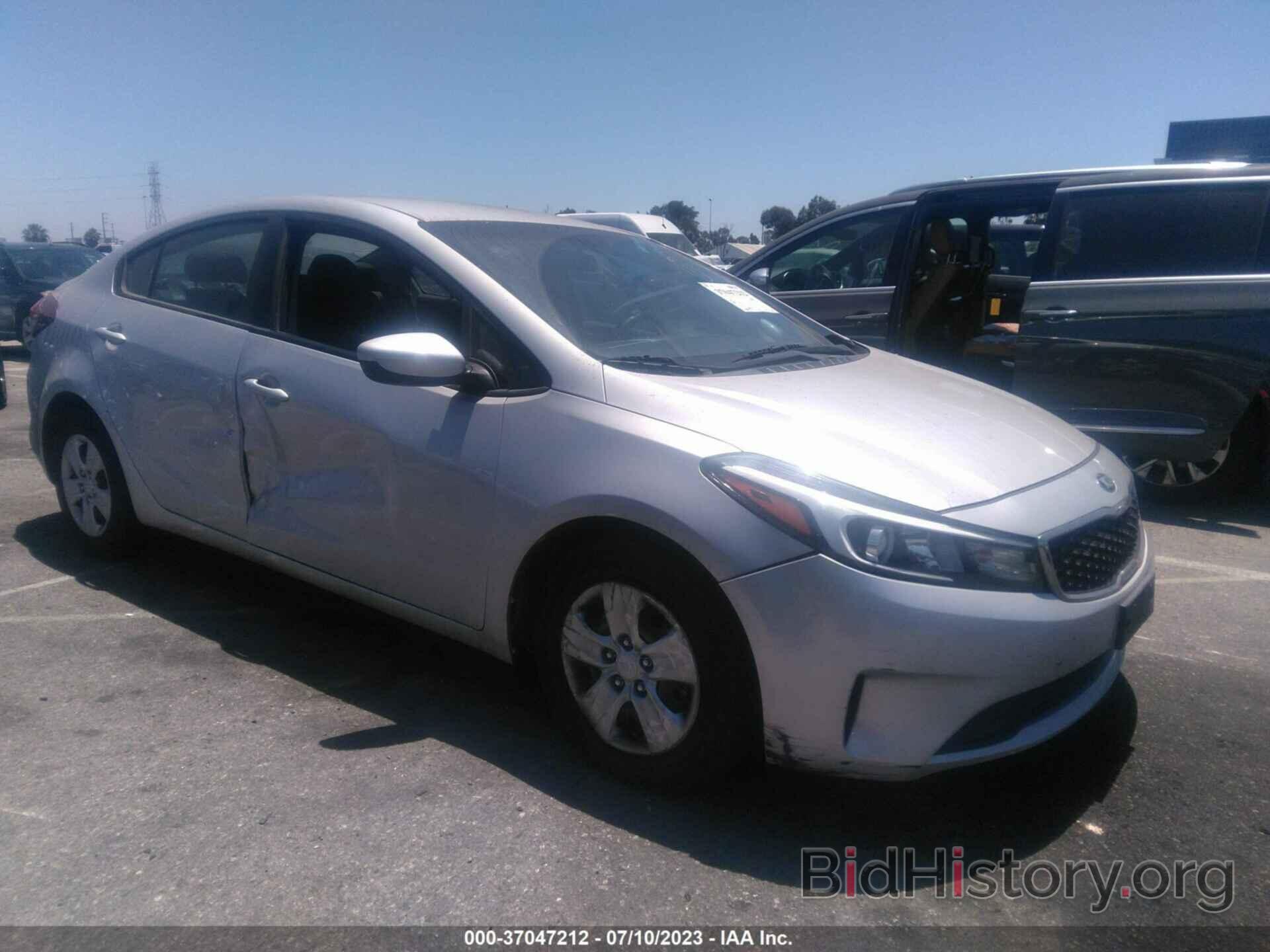 Photo 3KPFL4A79JE193925 - KIA FORTE 2018