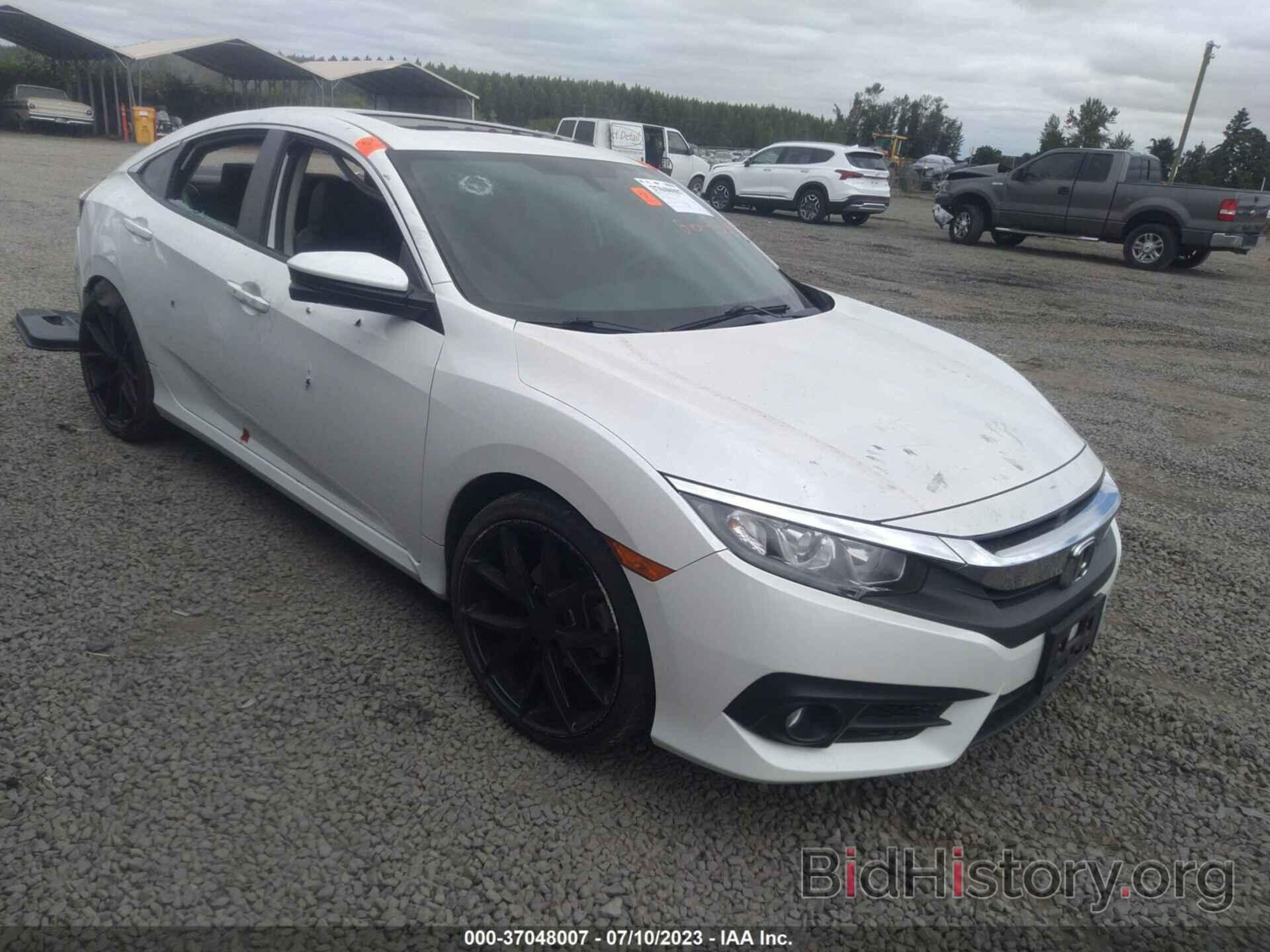 Photo 19XFC1F33HE205842 - HONDA CIVIC SEDAN 2017