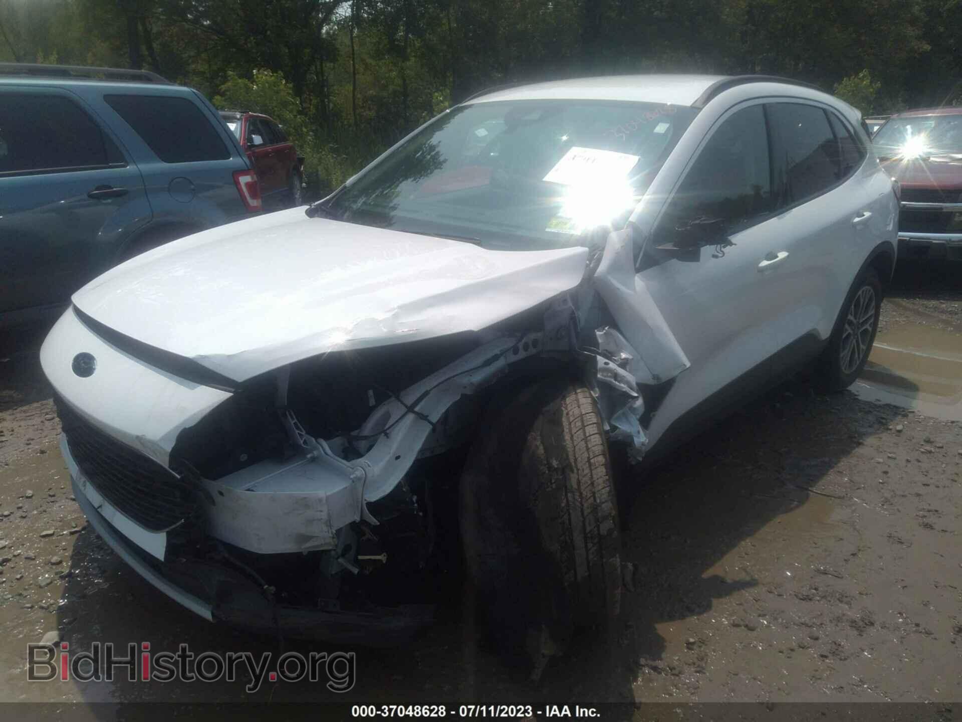 2020 FORD ESCAPE - VIN: 1FMCU9H60LUA72016 - Фото 2