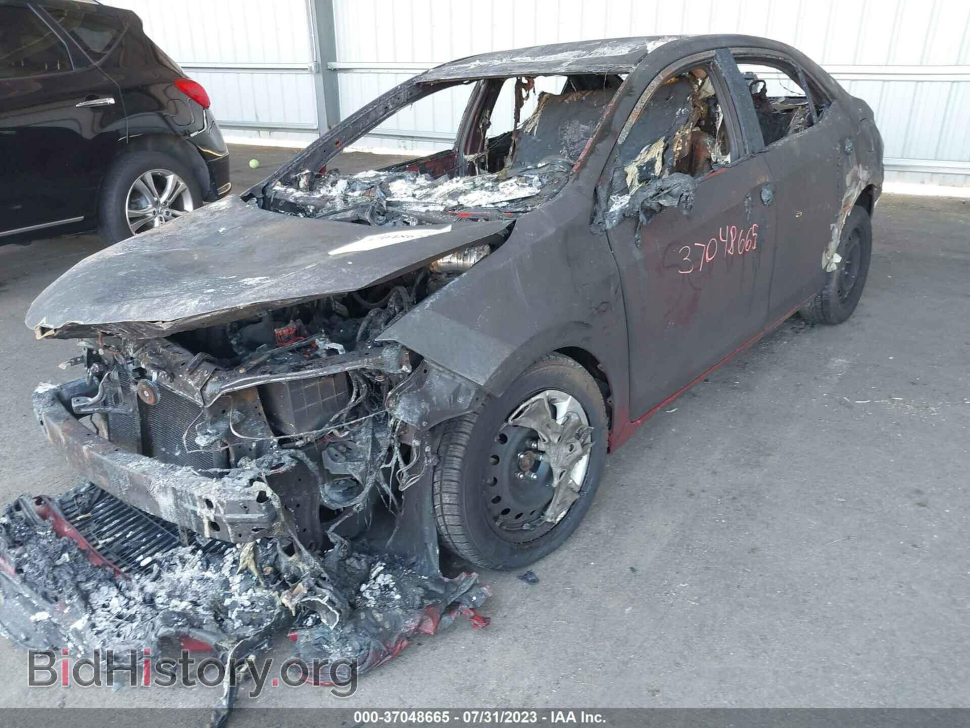 2015 TOYOTA COROLLA - VIN: 5YFBURHE9FP352123 - Фото 2