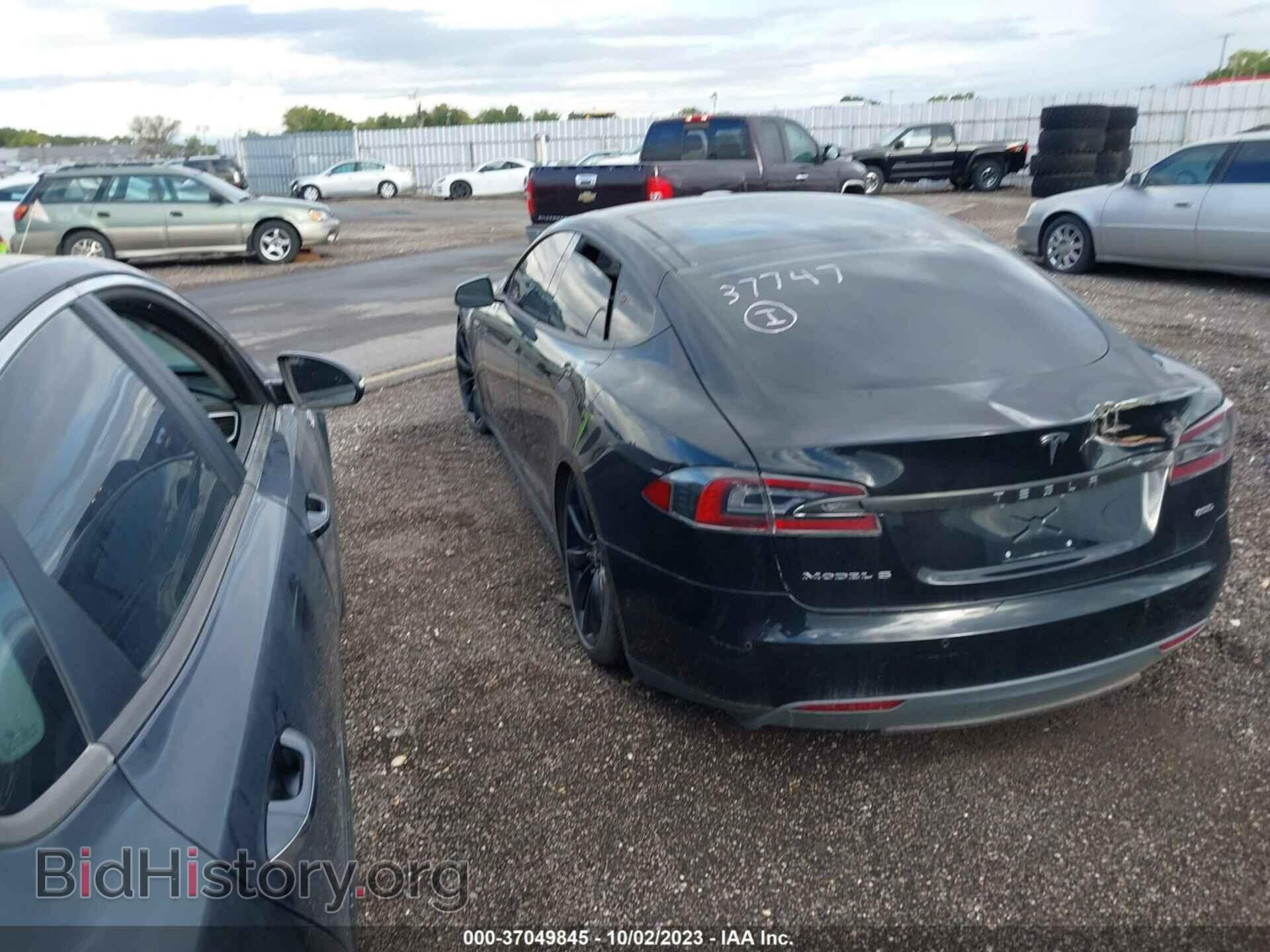 2015 TESLA MODEL S - VIN: 5YJSA1H21FF088388 - Photo 3