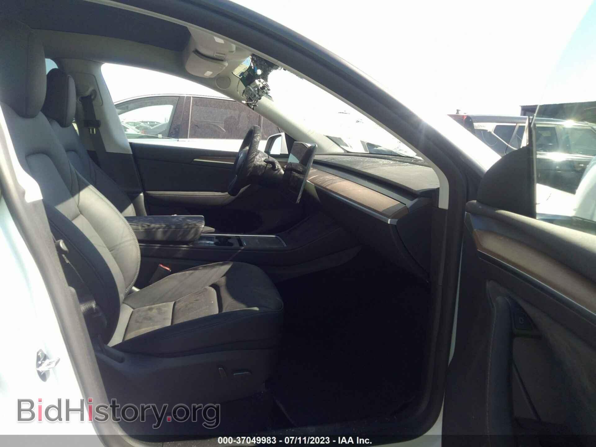 2023 TESLA MODEL Y - VIN: 7SAYGAEE2PF783880 - Photo 5