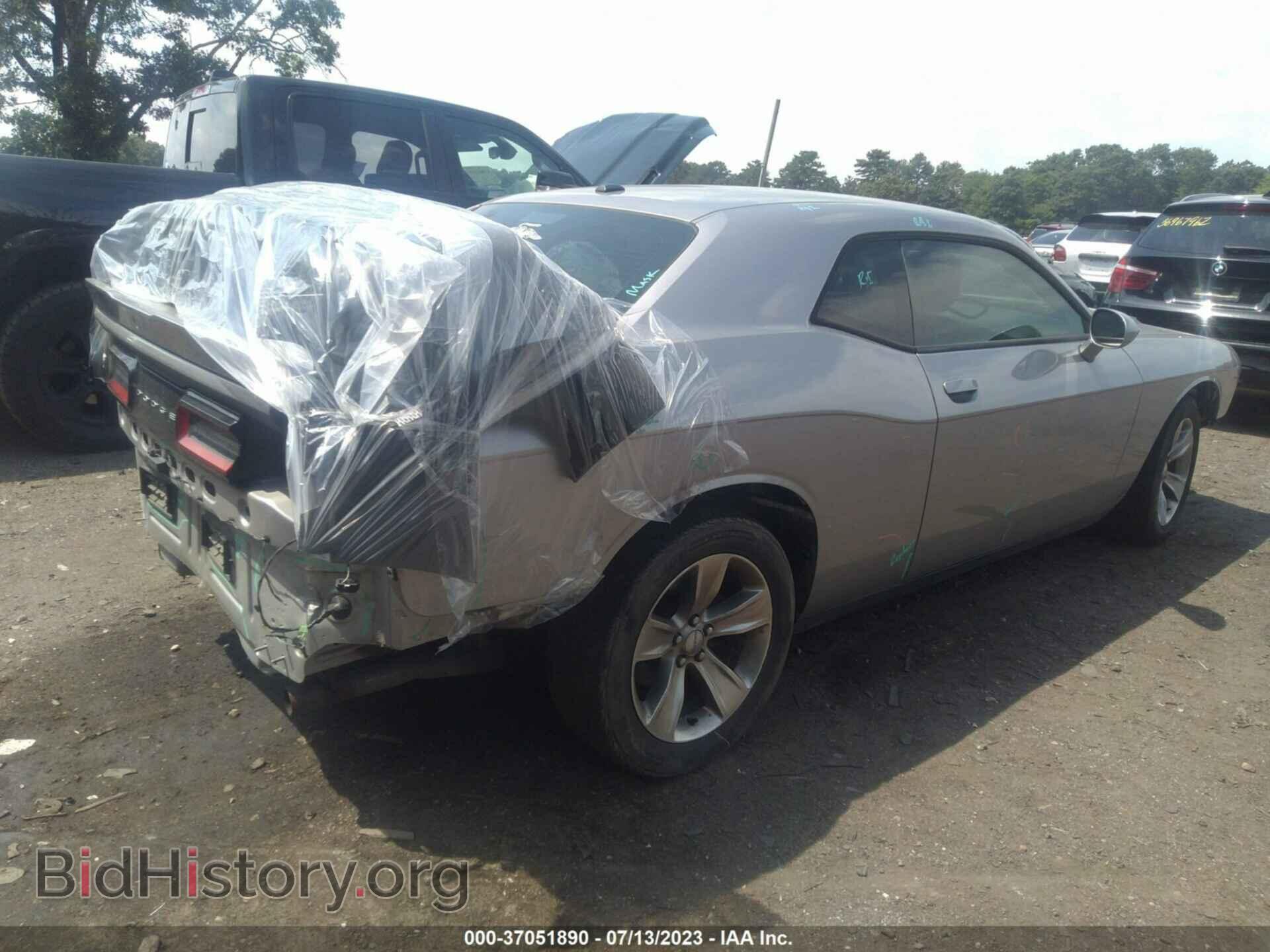 2018 DODGE CHALLENGER - VIN: 2C3CDZAG4JH317783 - Фото 4