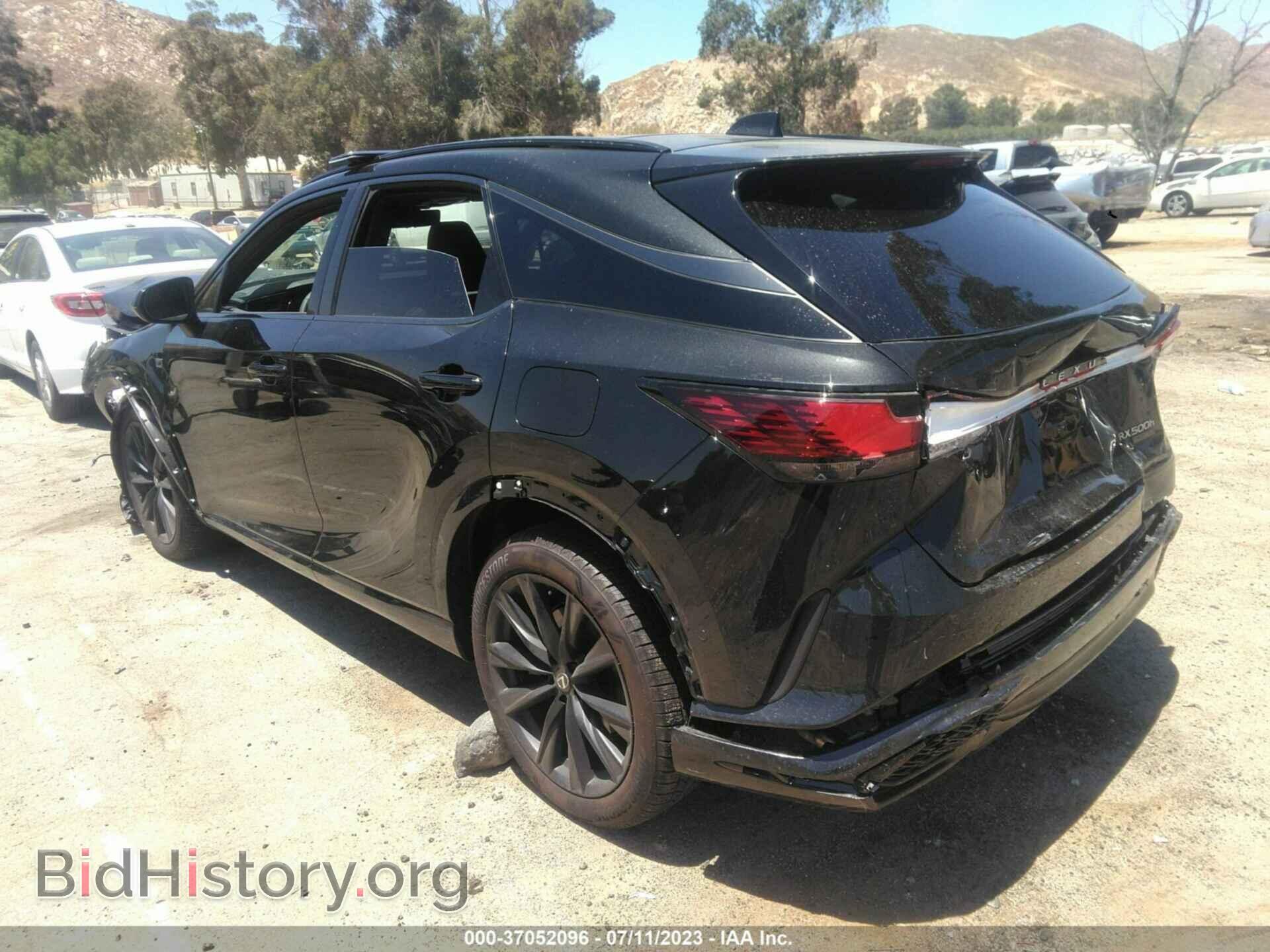 2023 LEXUS RX - VIN: 2T2BCMEA2PC004653 - Фото 3