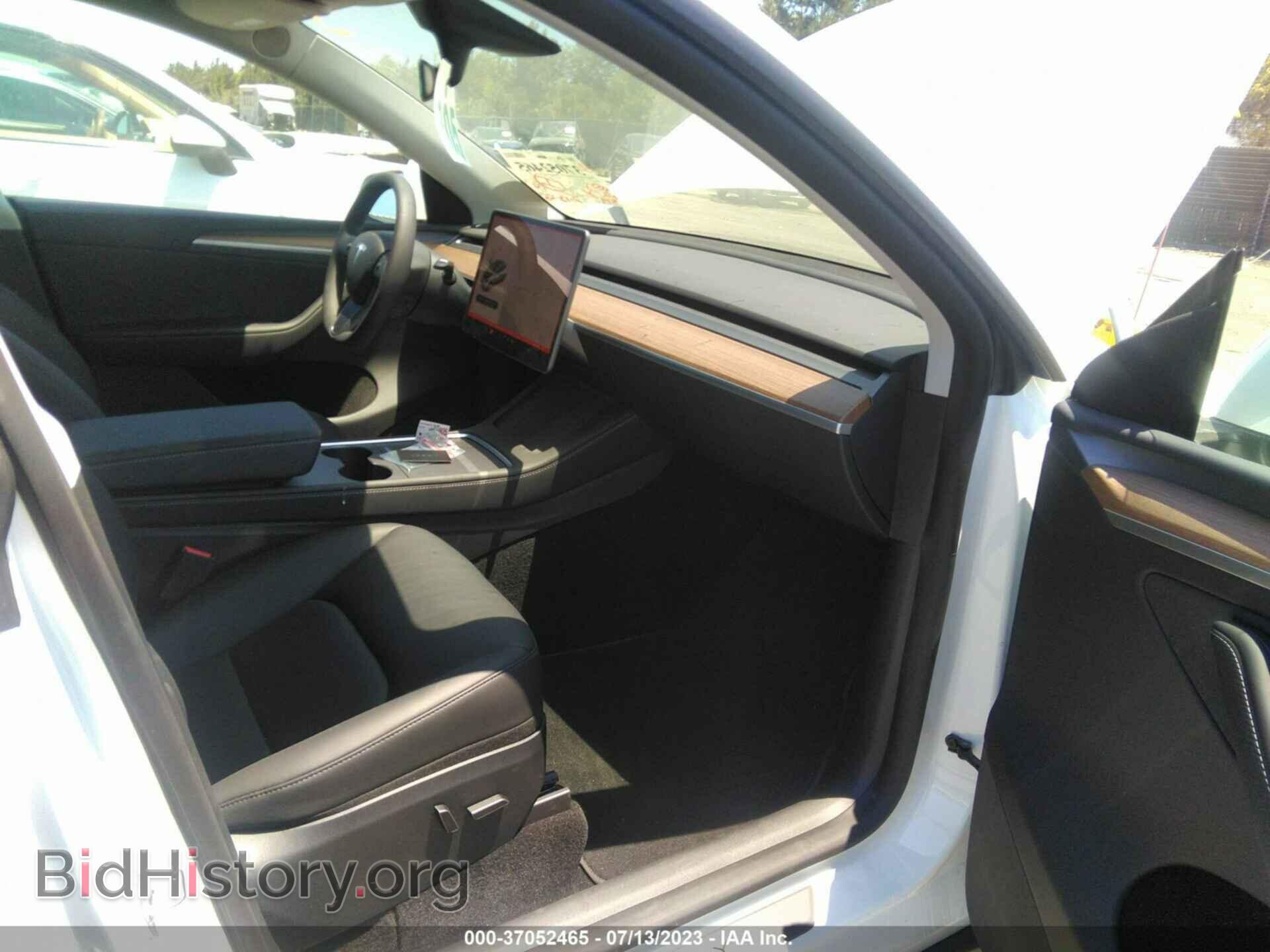 2023 TESLA MODEL Y - VIN: 7SAYGDEE5PA114839 - Фото 5