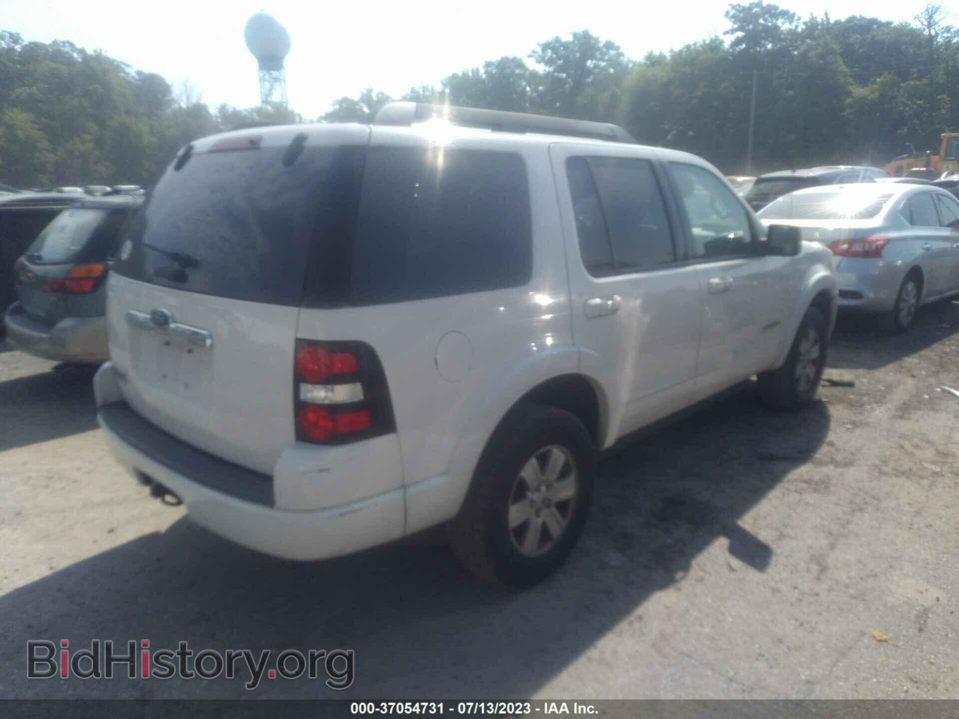 2008 FORD EXPLORER - VIN: 1FMEU63EX8UB37029 - Фото 4