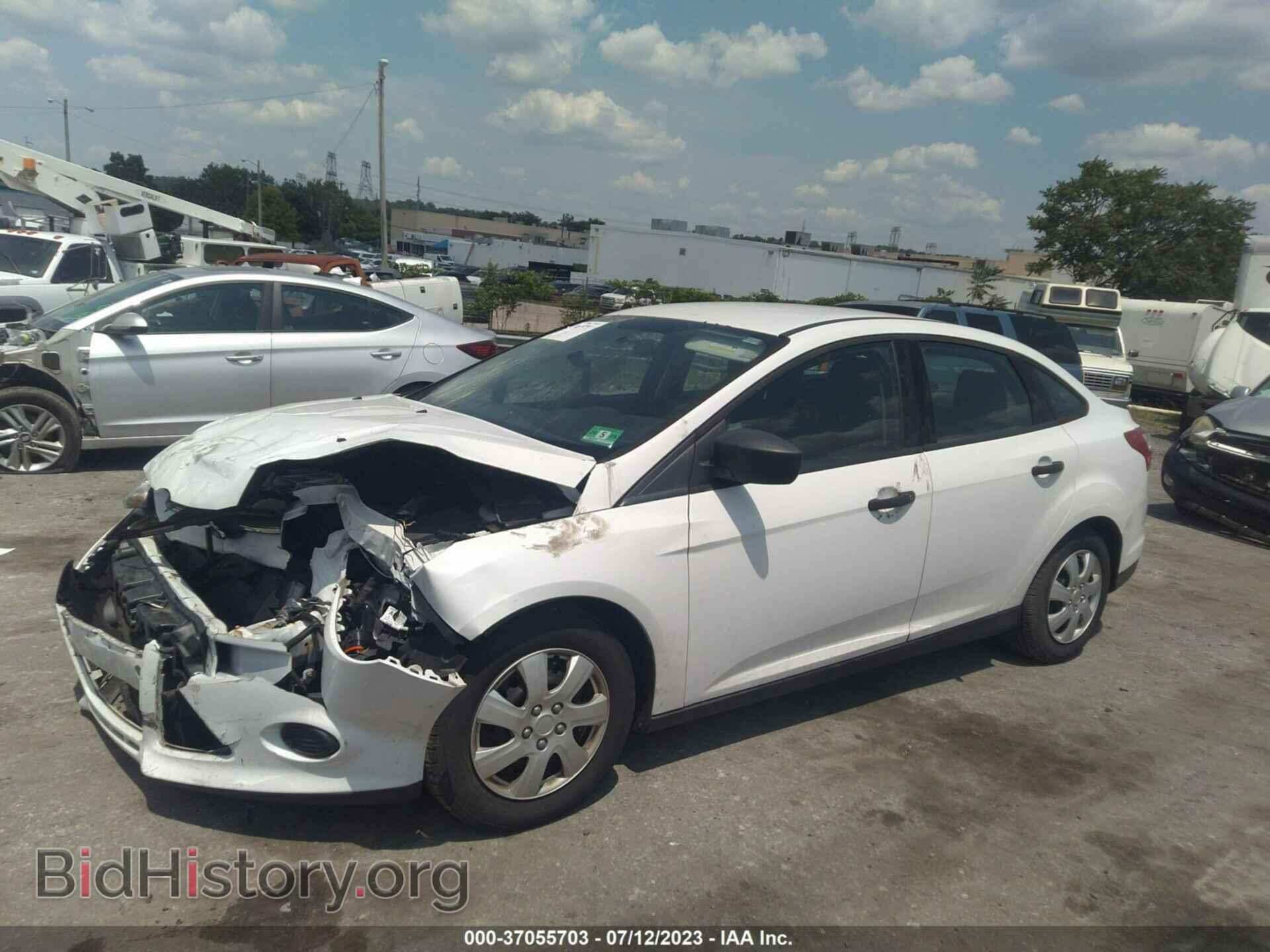 2012 FORD FOCUS - VIN: 1FAHP3E21CL426217 - Фото 2