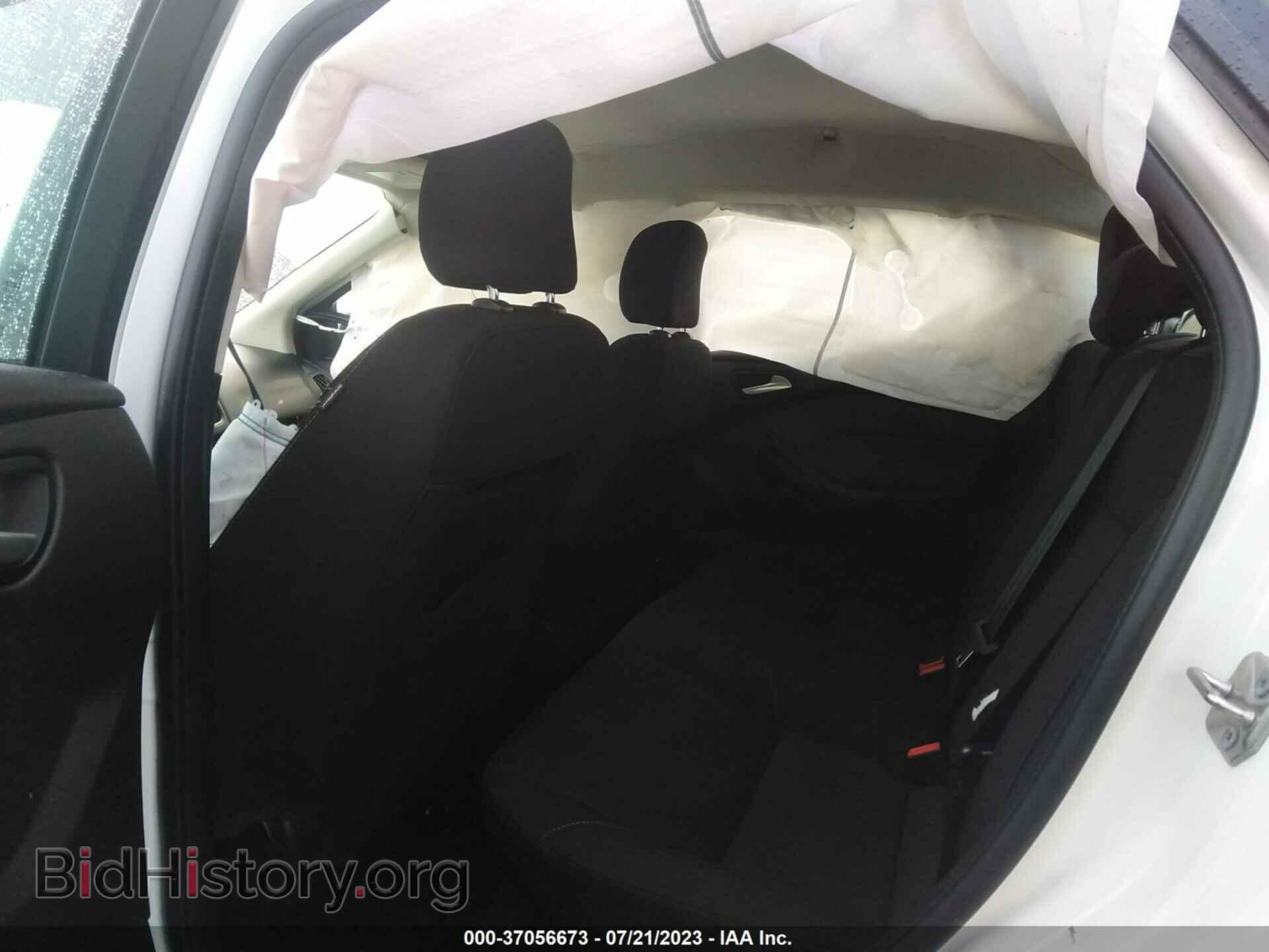 2016 FORD FOCUS - VIN: 1FADP3F27GL372991 - Фото 8