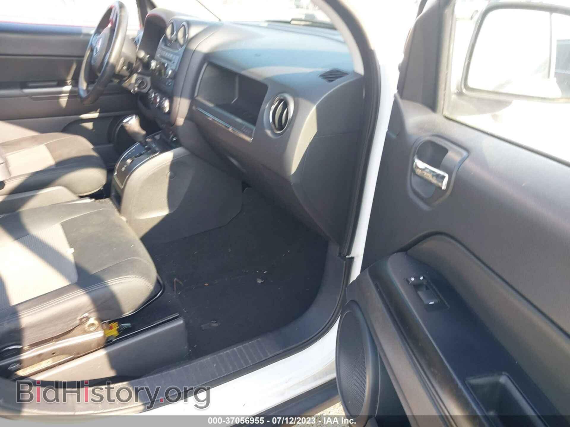 2012 JEEP COMPASS - VIN: 1C4NJDEB5CD564664 - Photo 5
