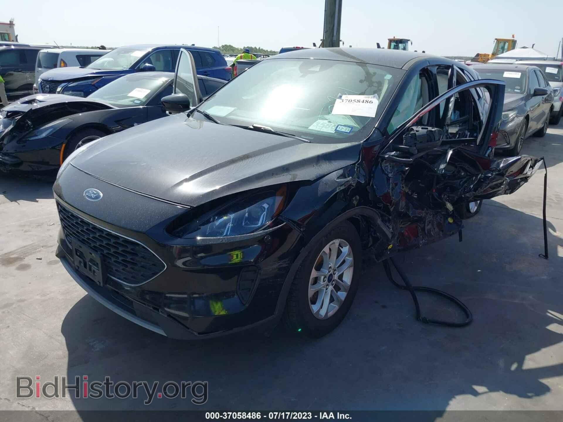 2020 FORD ESCAPE - VIN: 1FMCU0G64LUA81668 - Фото 2