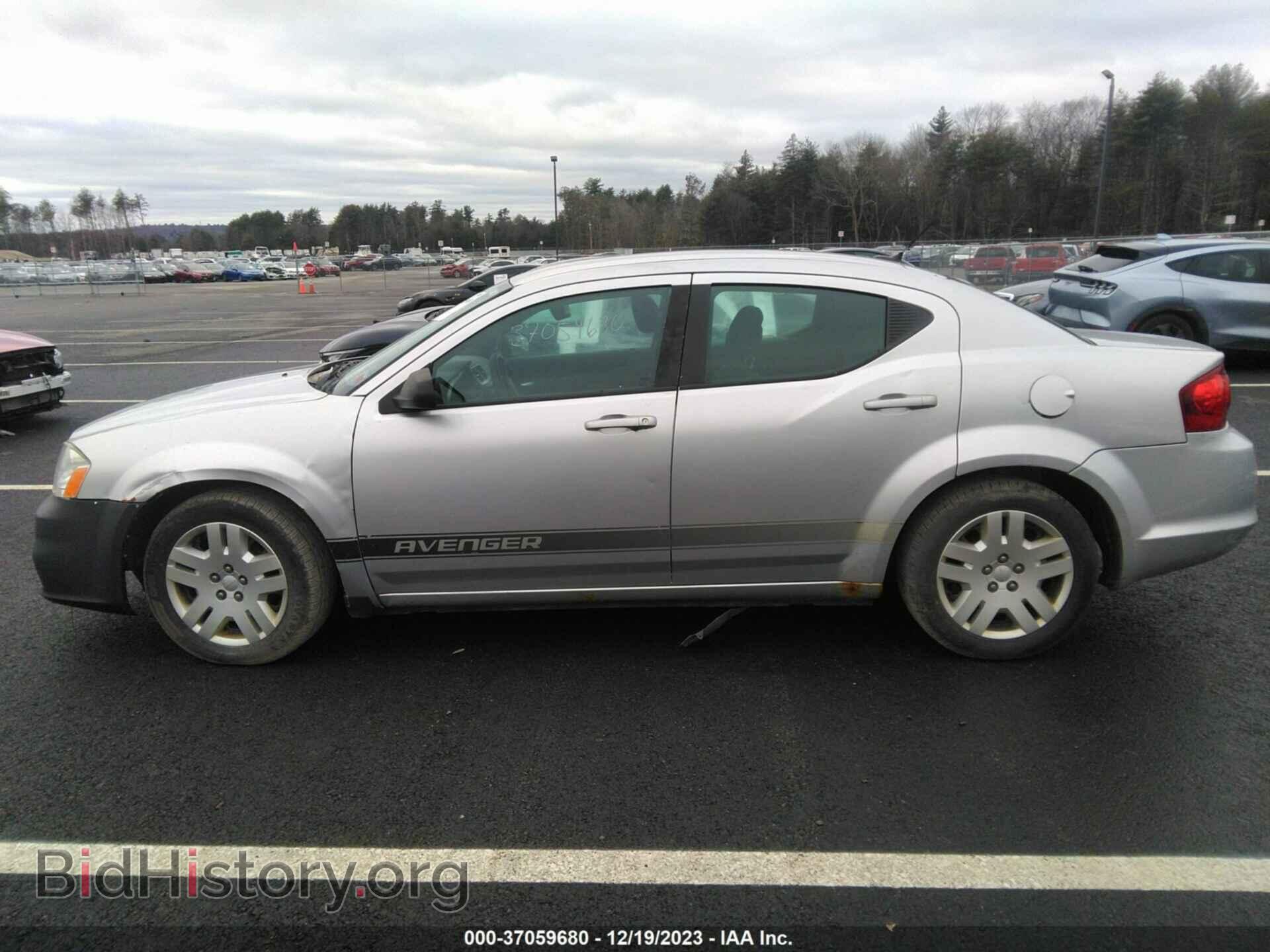 2011 DODGE AVENGER - VIN: 1B3BD4FB5BN608973 - Фото 14
