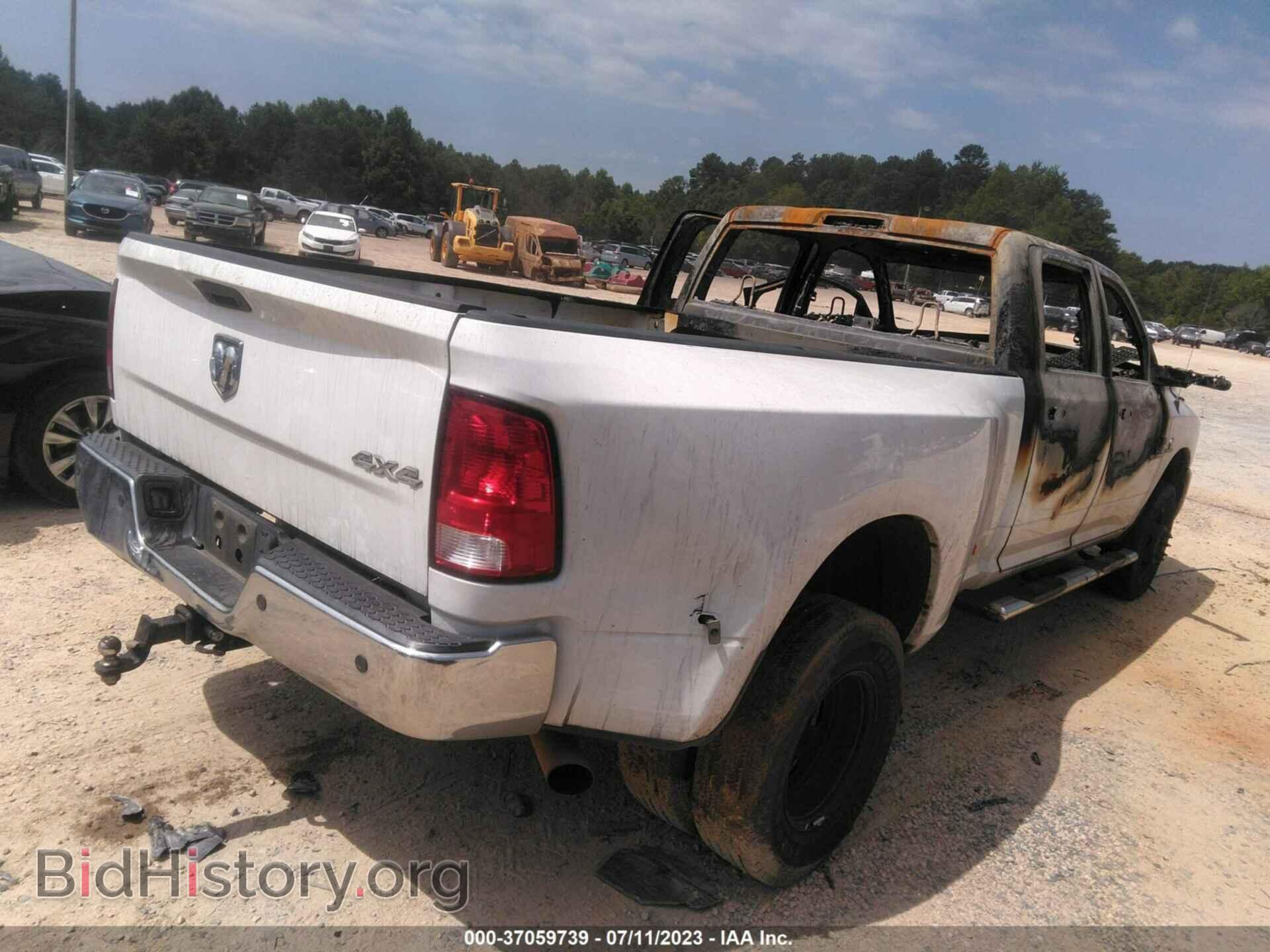 2017 RAM 3500 - VIN: 3C63RRGL2HG650857 - Фото 4