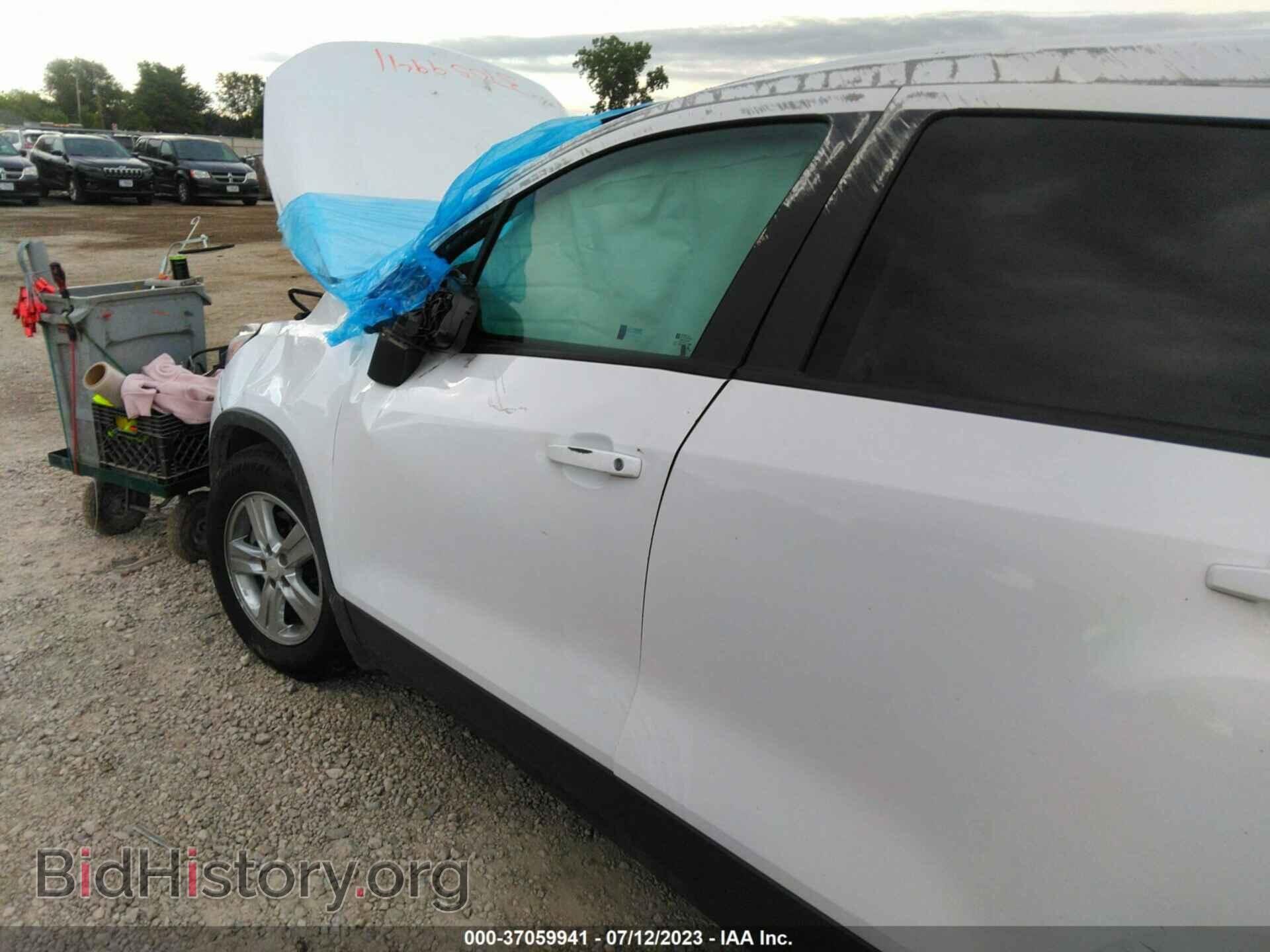 2019 CHEVROLET TRAX - VIN: 3GNCJKSB3KL332189 - Photo 14