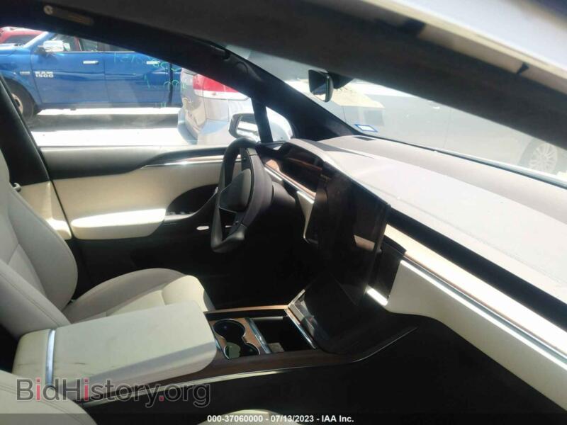 2023 Tesla MODEL X (VIN 7SAXCDE56PF372880) — photo 5 of 17