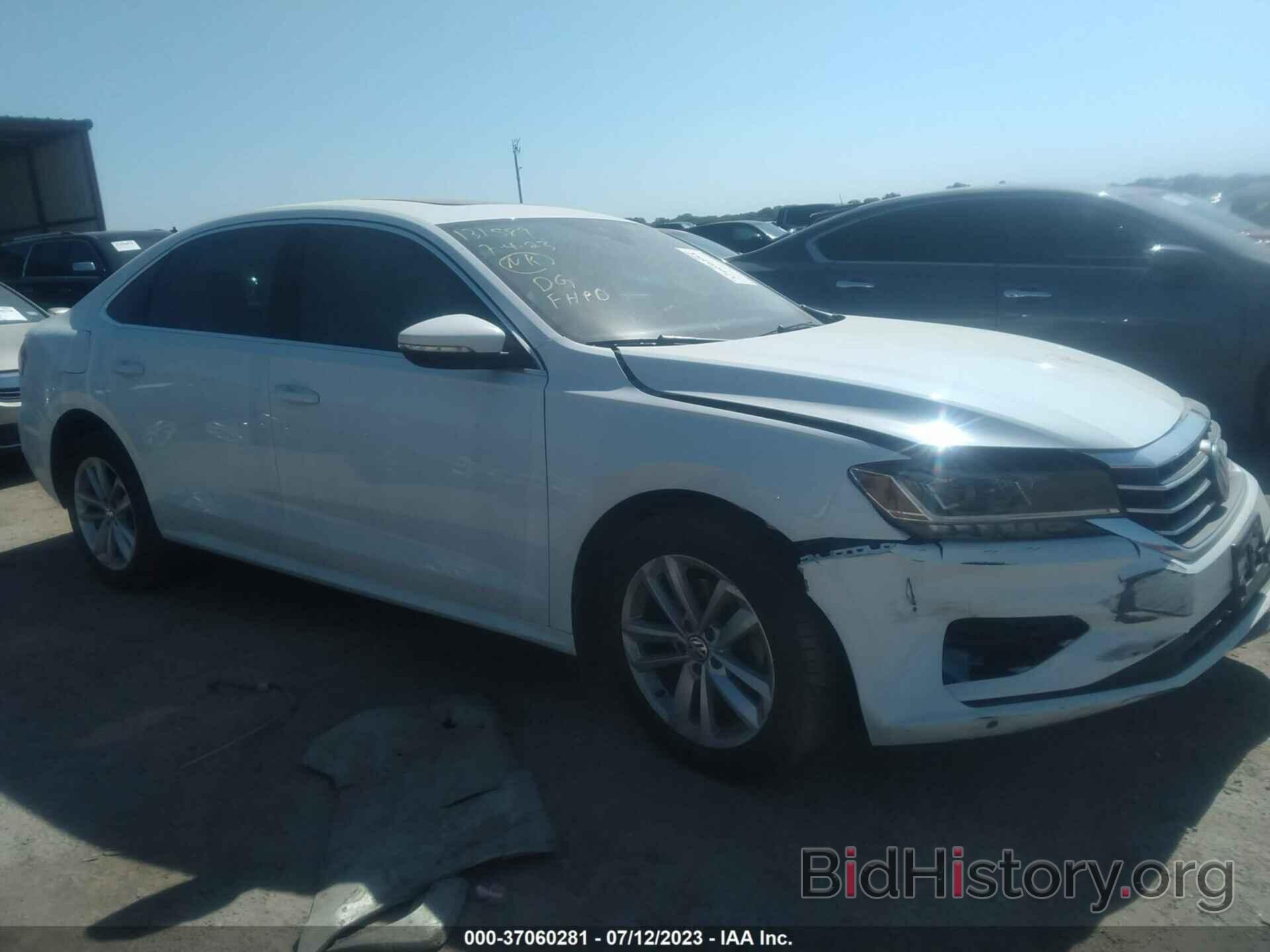 Photo 1VWWA7A35LC009639 - VOLKSWAGEN PASSAT 2020