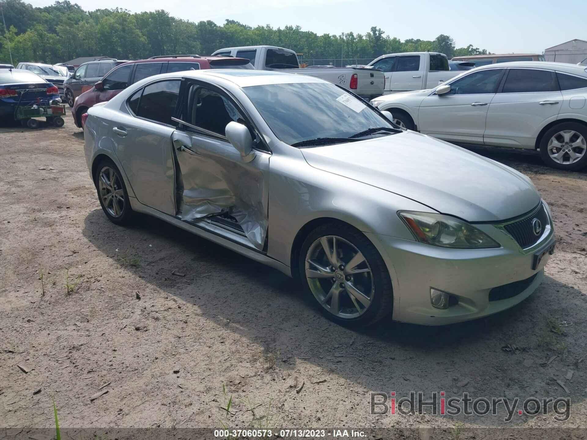 Photo JTHBF5C21A5112052 - LEXUS IS 250 2010