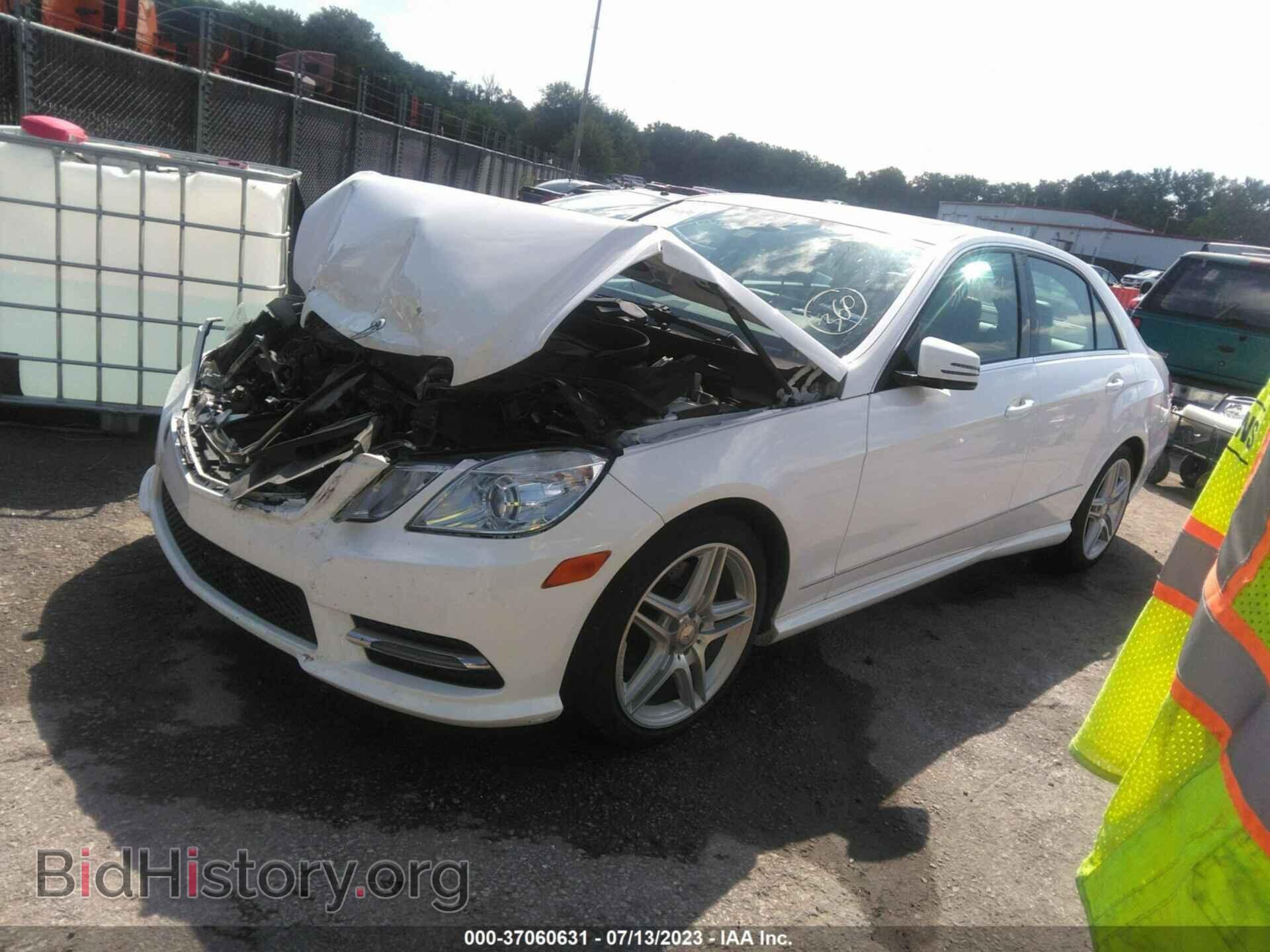 2013 MERCEDES-BENZ E-CLASS - VIN: WDDHF5KB1DA729224 - Фото 2