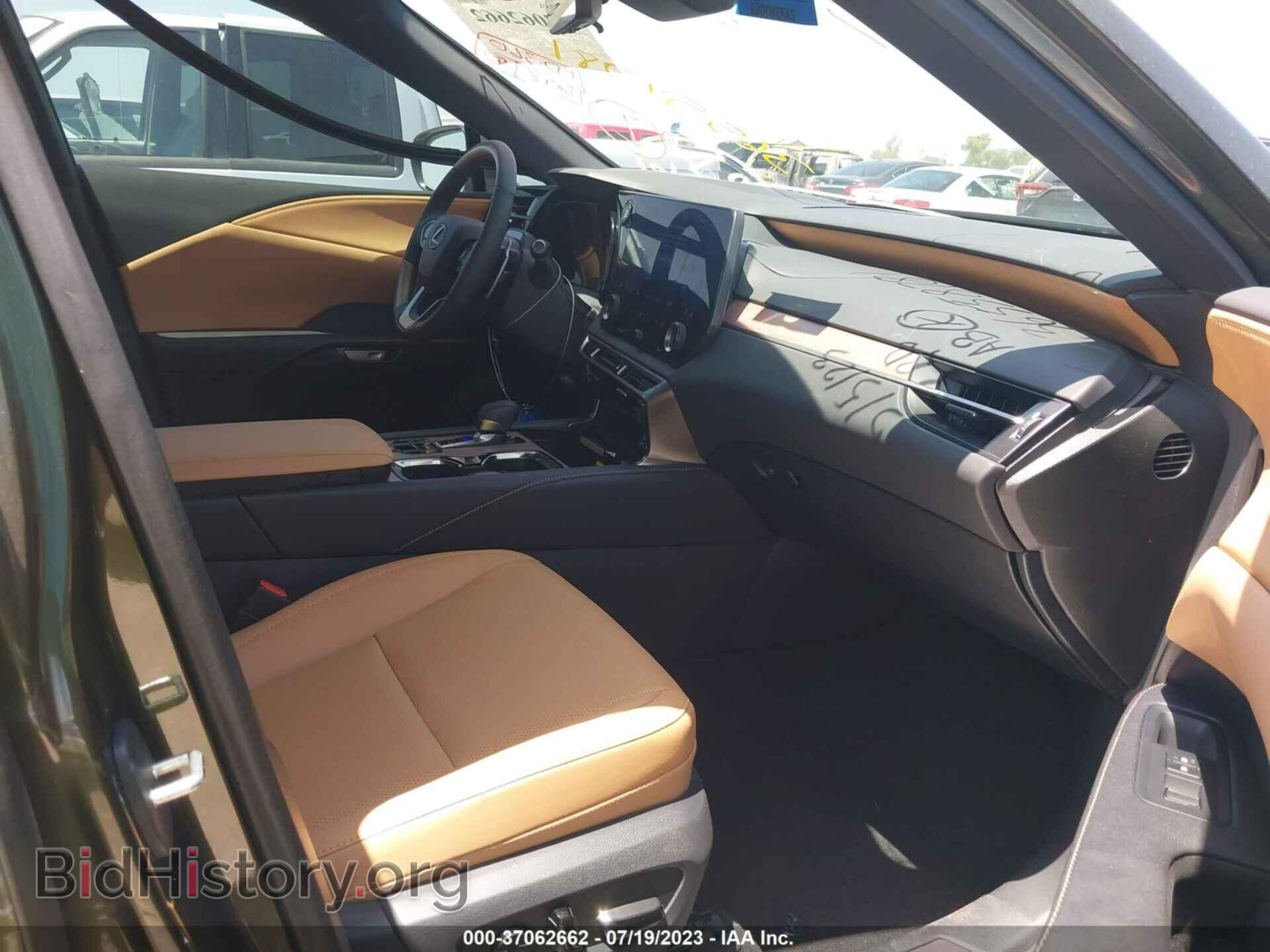 2023 LEXUS RX - VIN: 2T2BAMBA5PC006374 - Фото 5