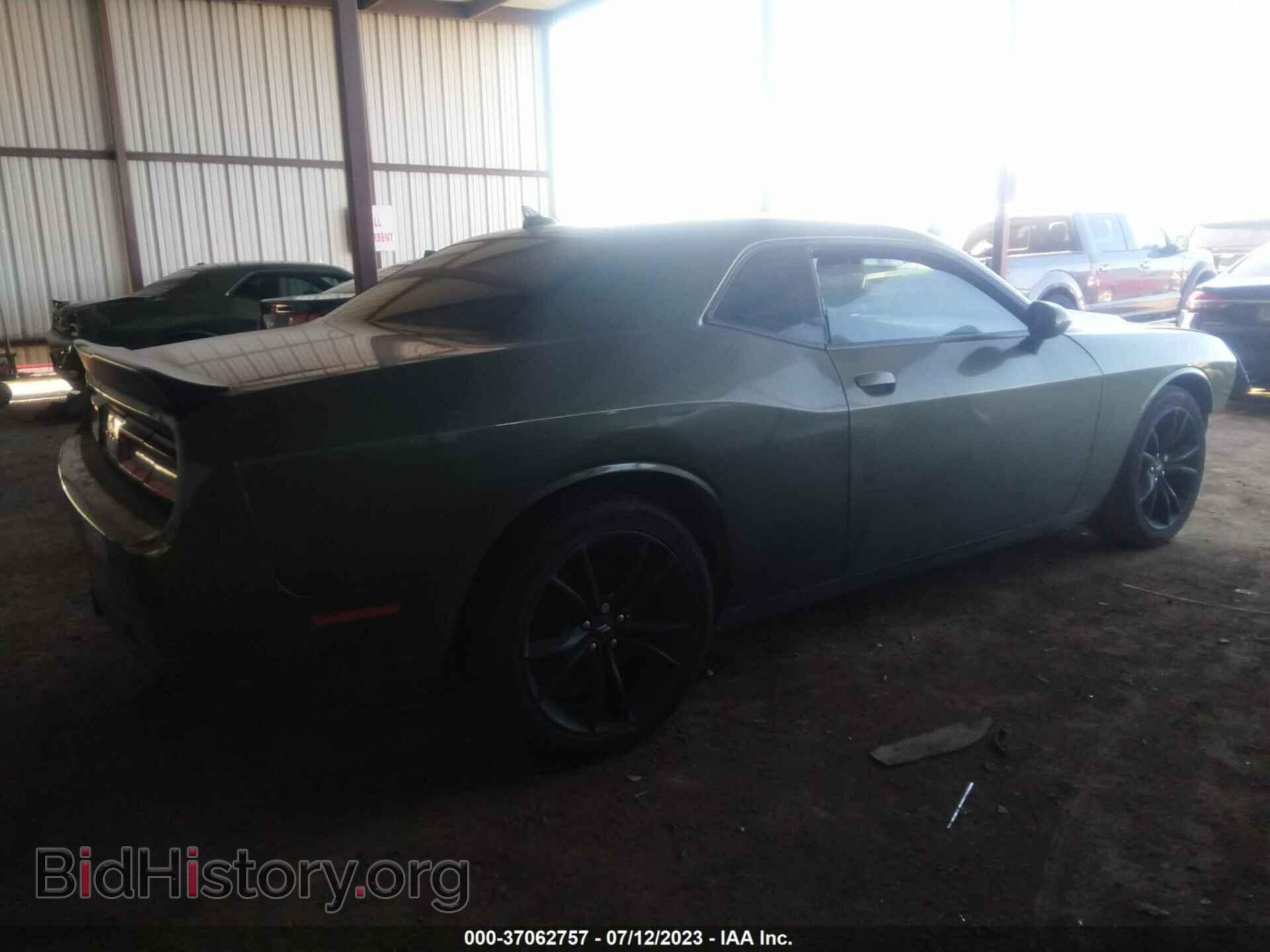 2018 DODGE CHALLENGER - VIN: 2C3CDZAG4JH219501 - Фото 4