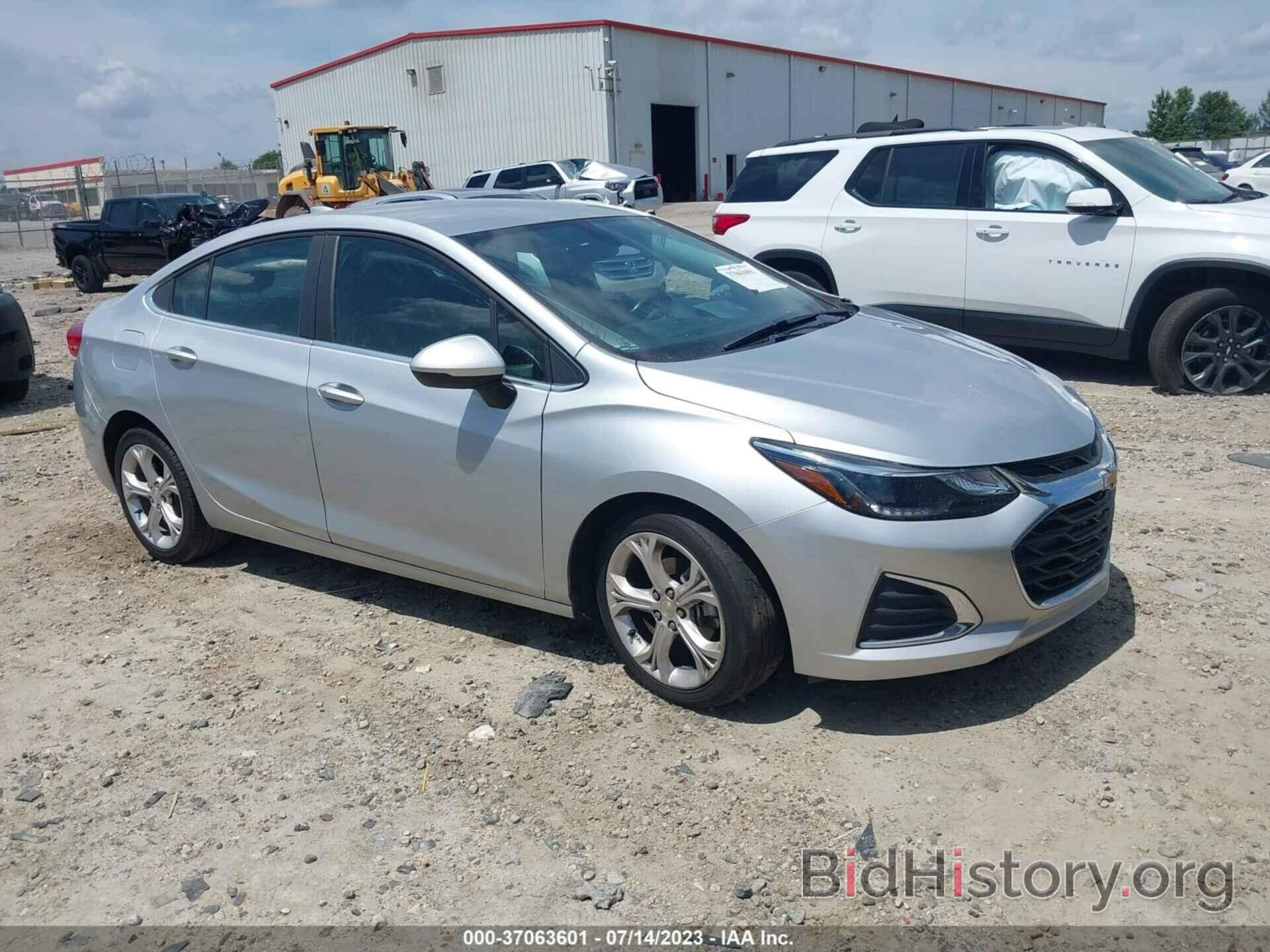 Photo 1G1BF5SM0K7101403 - CHEVROLET CRUZE 2019