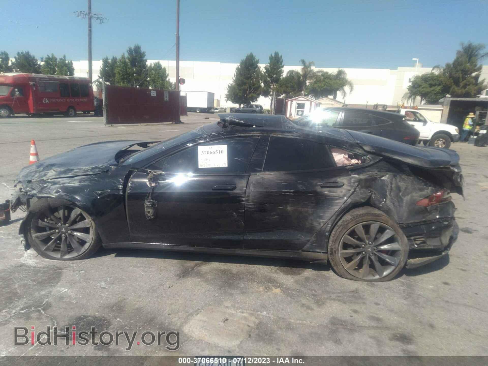 2014 TESLA MODEL S - VIN: 5YJSA1H22EFP63471 - Фото 13