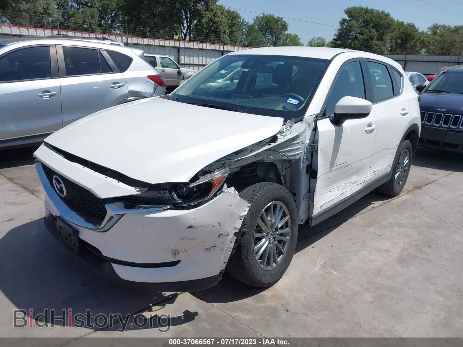 2017 MAZDA CX-5 - VIN: JM3KFABL0H0116127 - Фото 2