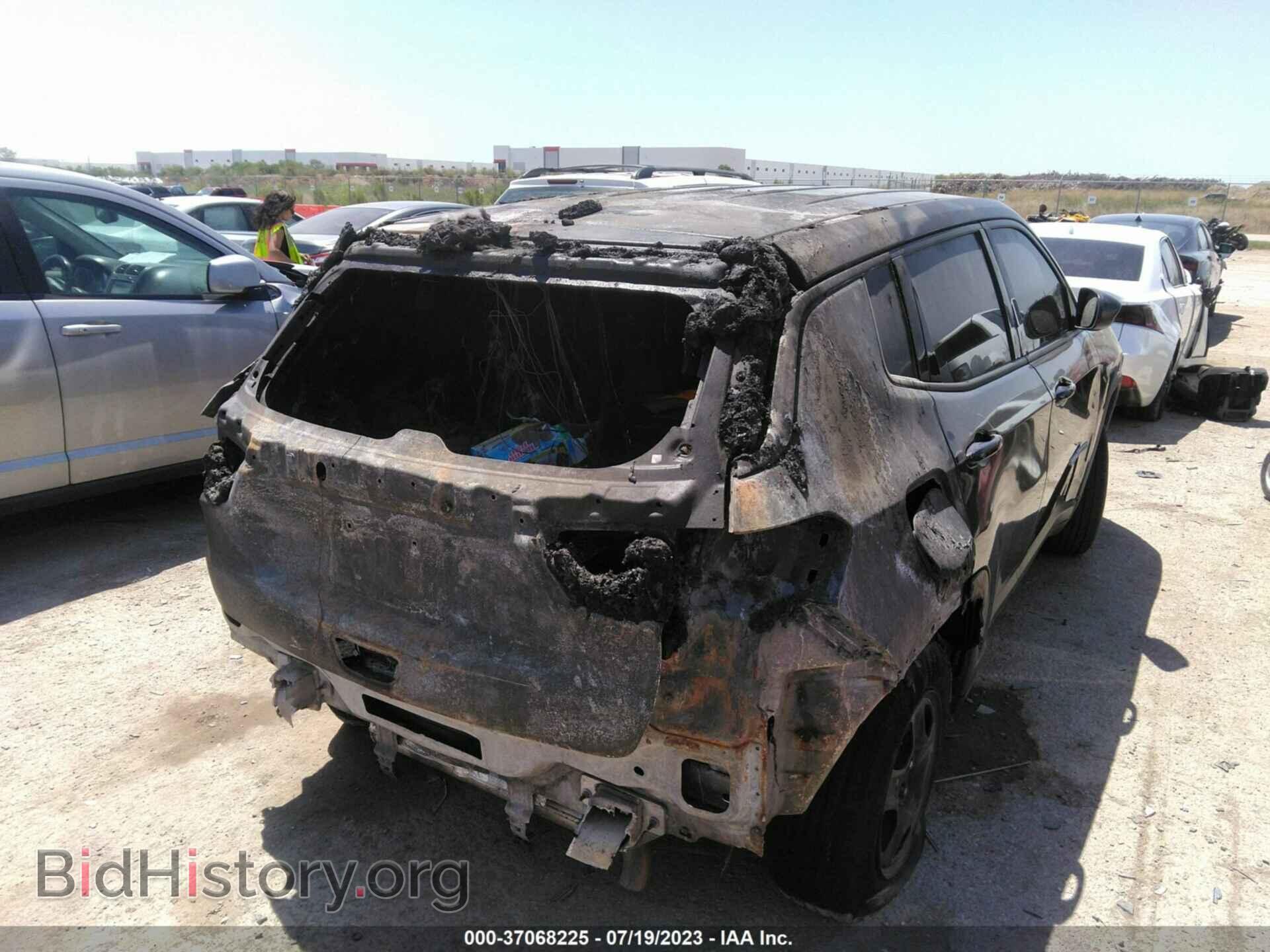 2019 JEEP COMPASS - VIN: 3C4NJDAB9KT651725 - Фото 6