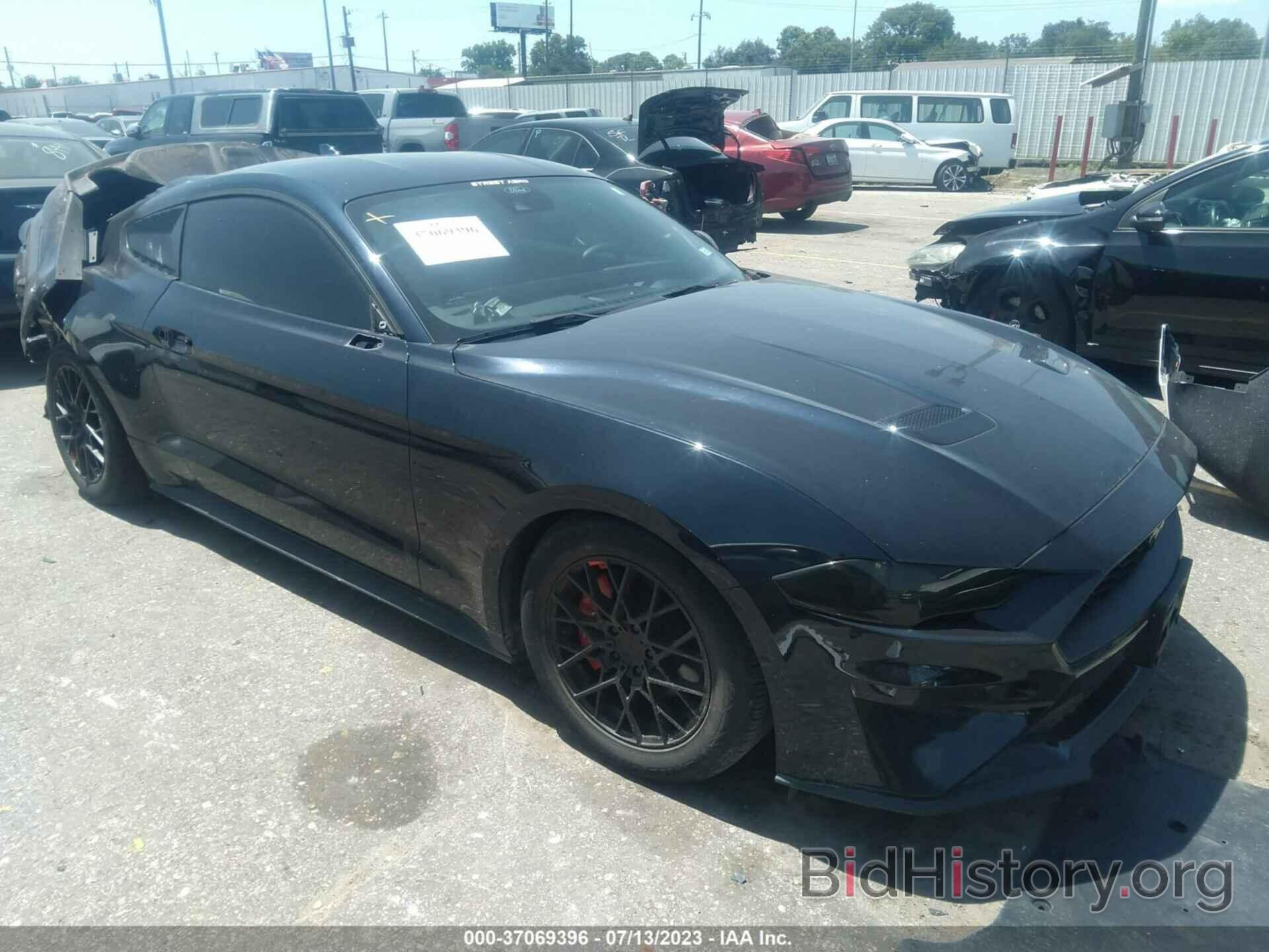 Photo 1FA6P8TH6M5103735 - FORD MUSTANG 2021