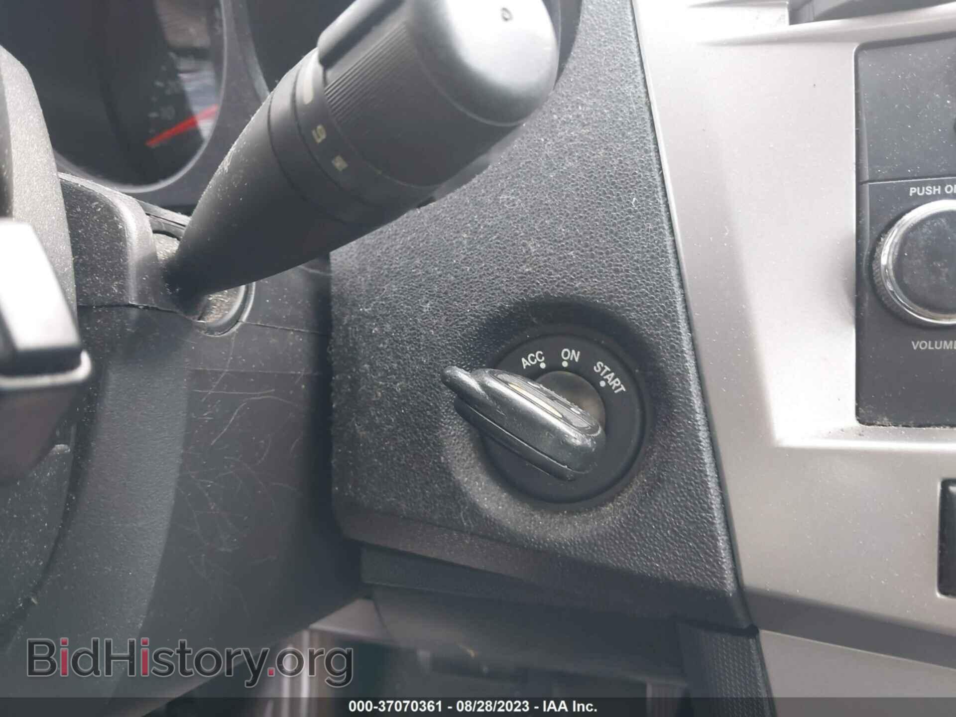 2010 CHRYSLER SEBRING - VIN: 1C3CC4FB4AN207889 - Фото 11