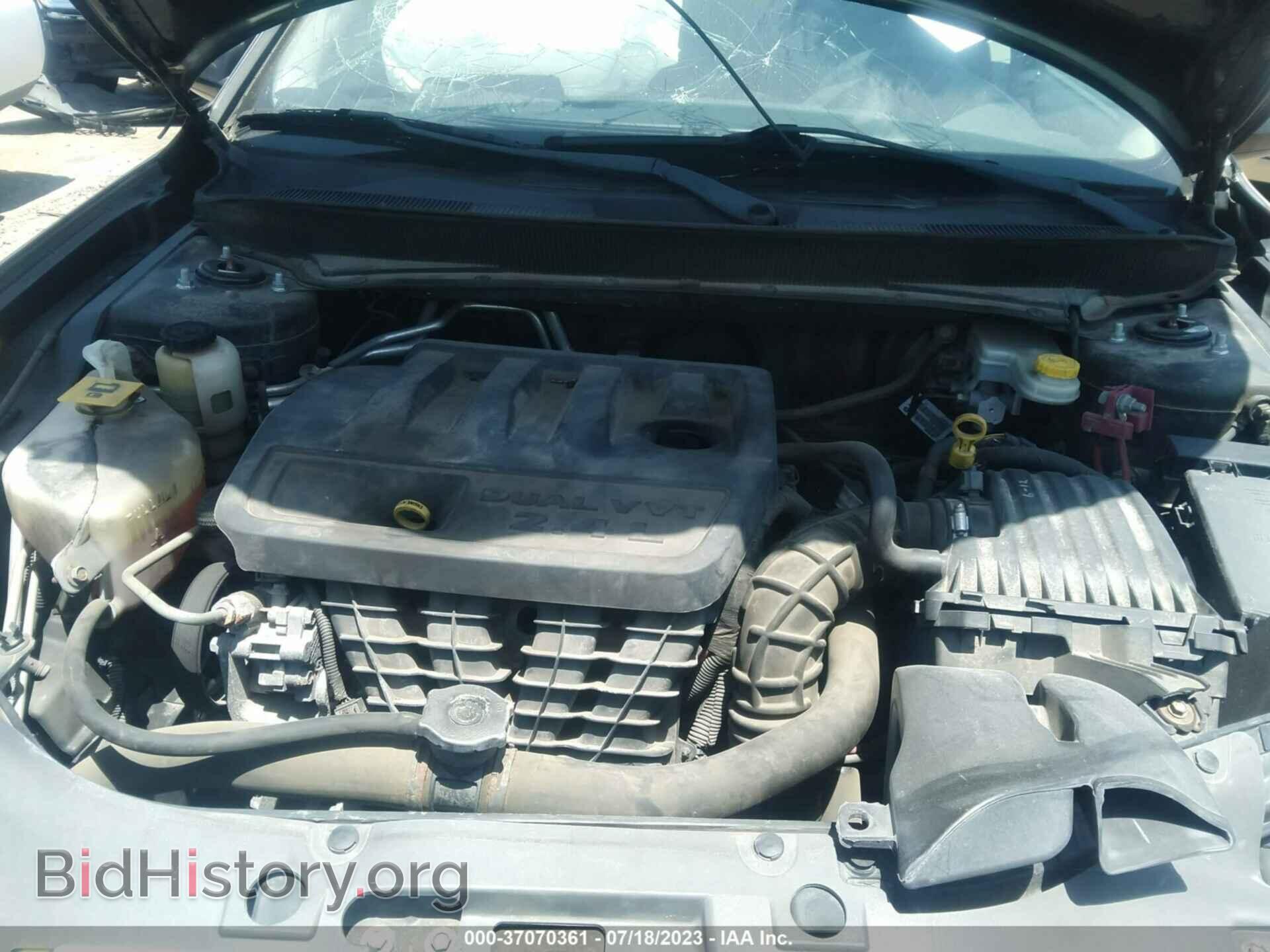 2010 CHRYSLER SEBRING - VIN: 1C3CC4FB4AN207889 - Фото 10