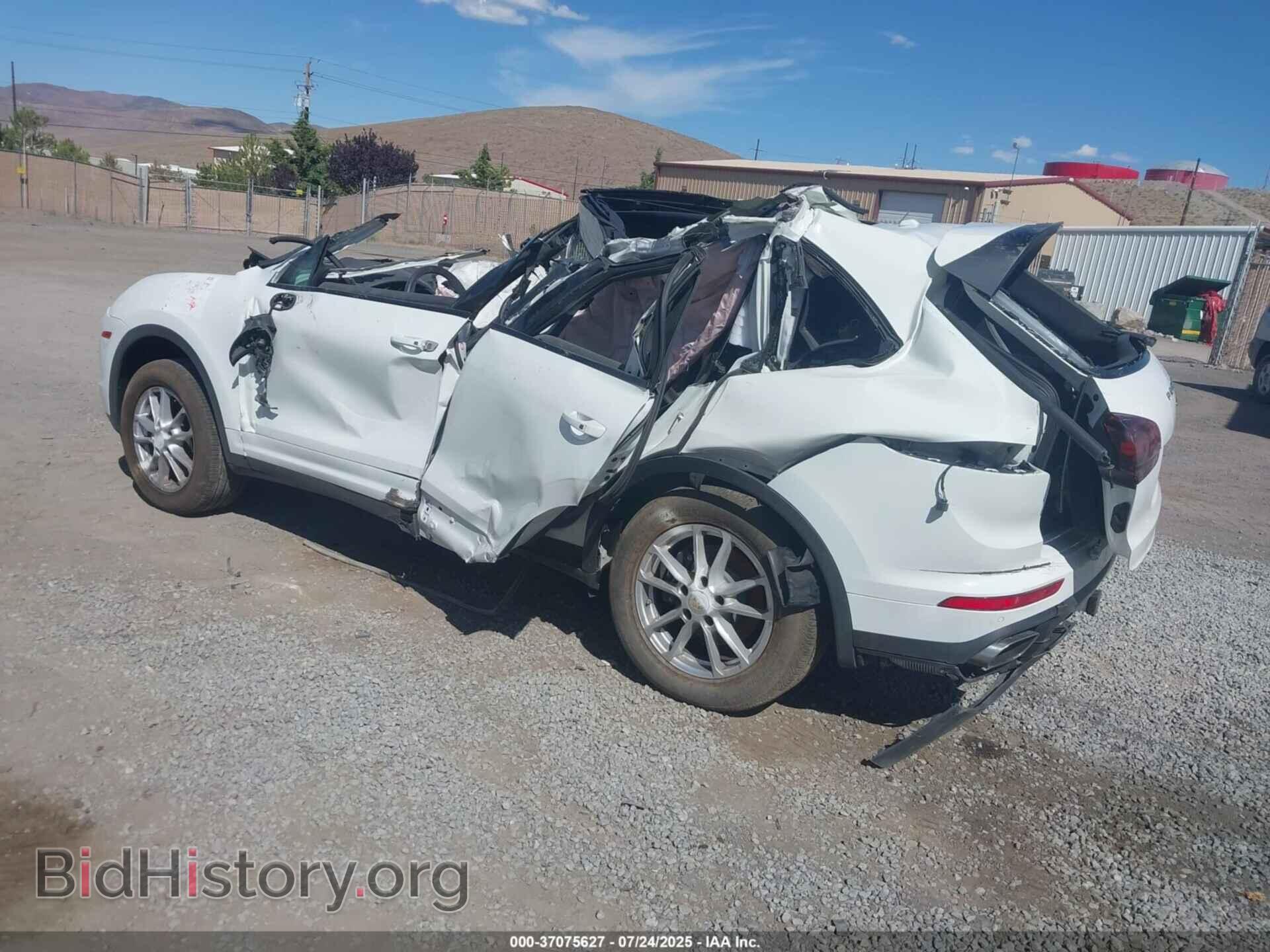 2018 PORSCHE CAYENNE - VIN: WP1AA2A21JKA02809 - Фото 3