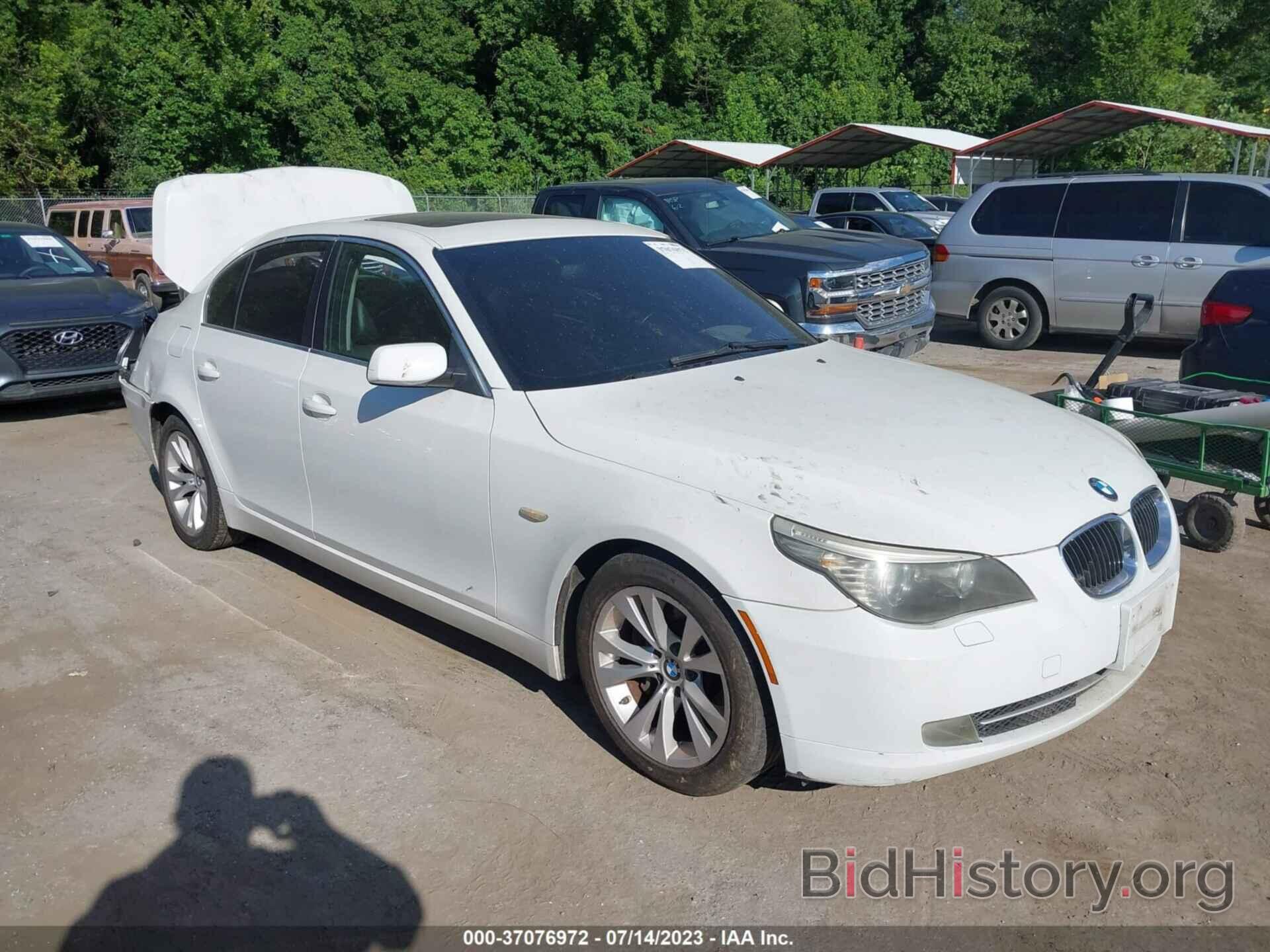 Photo WBANW13549C161798 - BMW 5 SERIES 2009