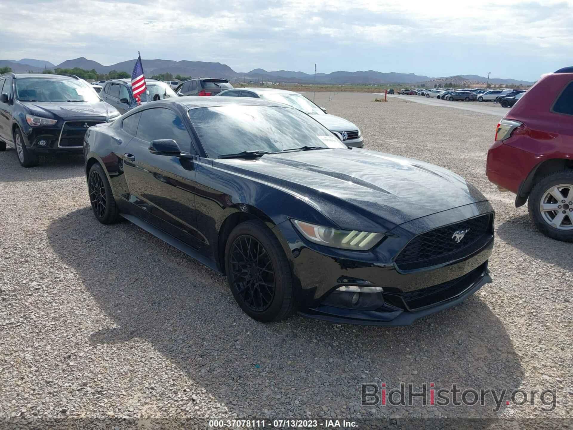 Photo 1FA6P8TH5G5327423 - FORD MUSTANG 2016