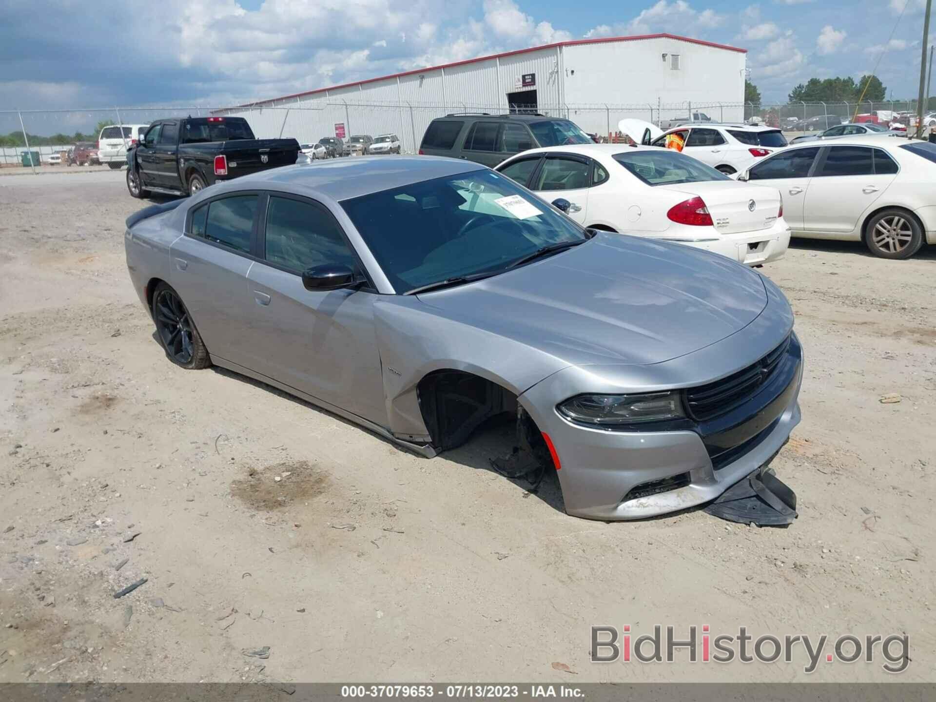 Photo 2C3CDXCT8JH233772 - DODGE CHARGER 2018