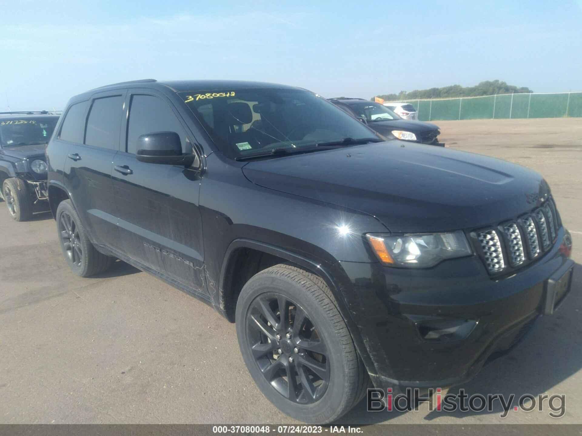 Photo 1C4RJFAG3JC303275 - JEEP GRAND CHEROKEE 2018