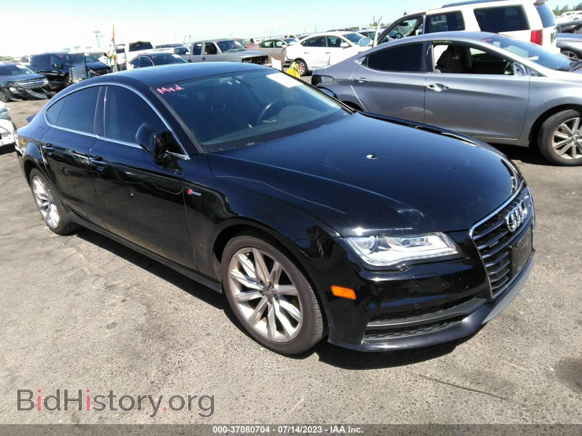 Фотография WAU2GAFC5CN097440 - AUDI A7 2012