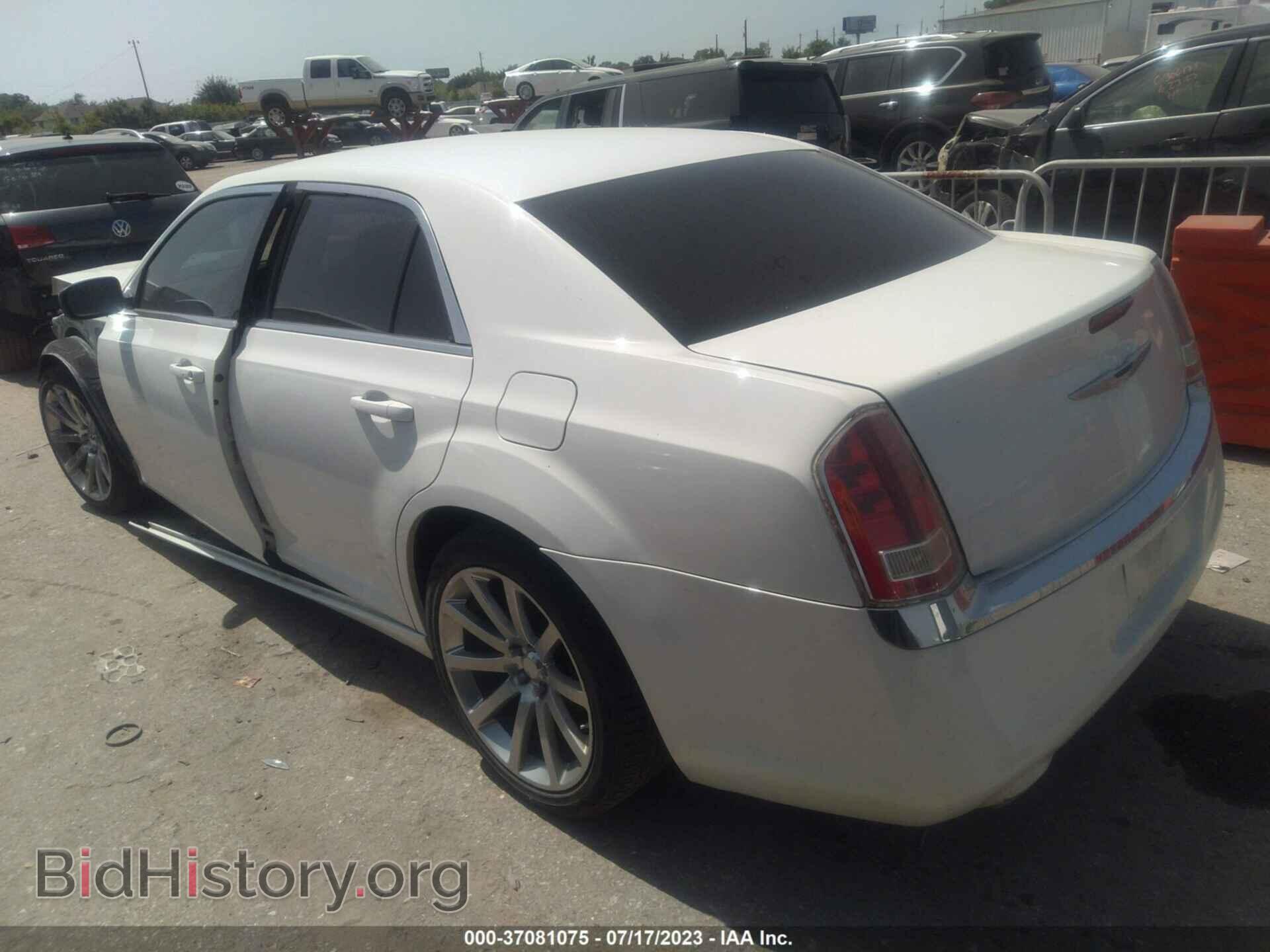 2013 CHRYSLER 300 - VIN: 2C3CCAAGXDH600357 - Фото 3